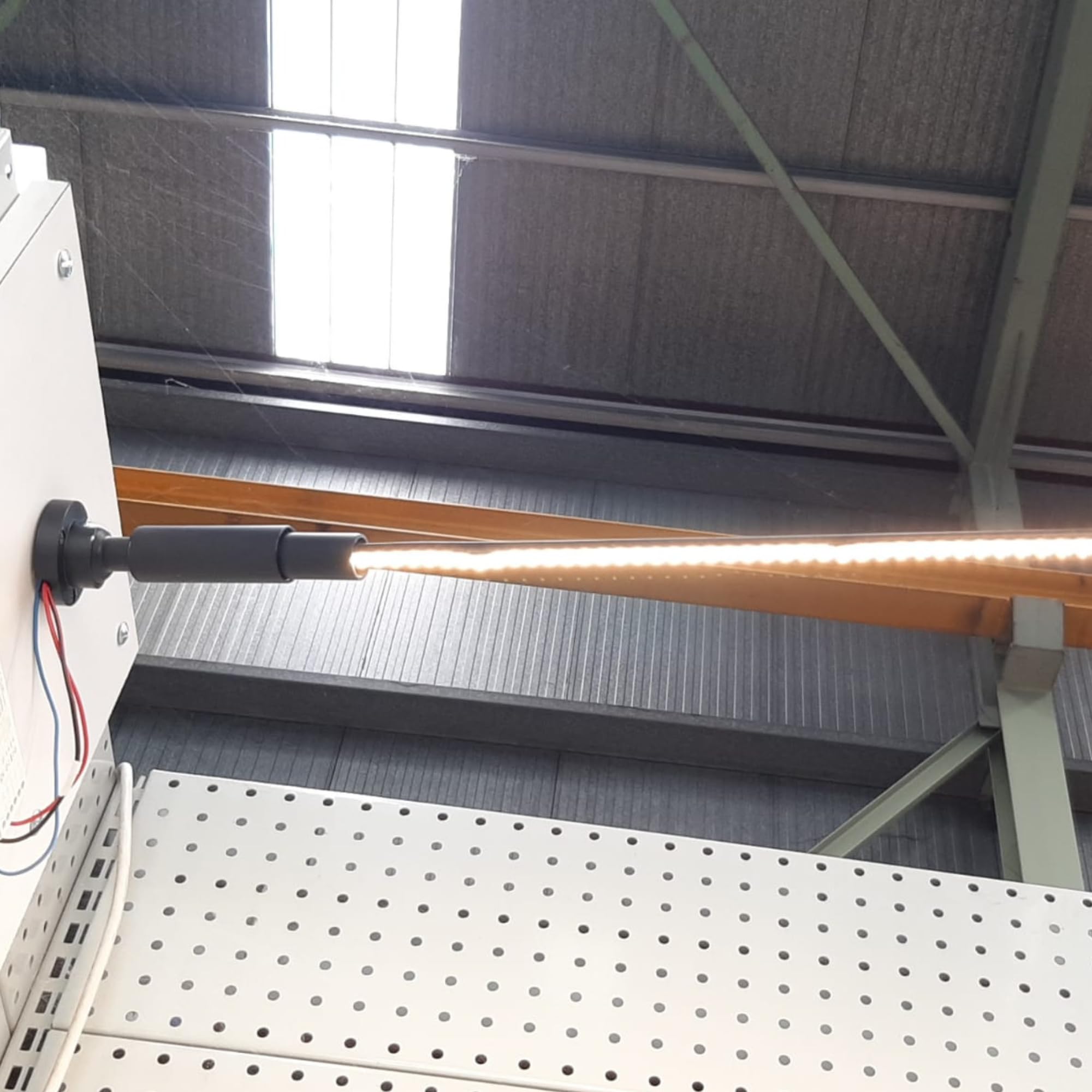 Jandei Skyline LED-Streifen mit Zubehör und Halterungen zur Befestigung, LED-Streifen nicht im Lieferumfang enthalten (5 m)