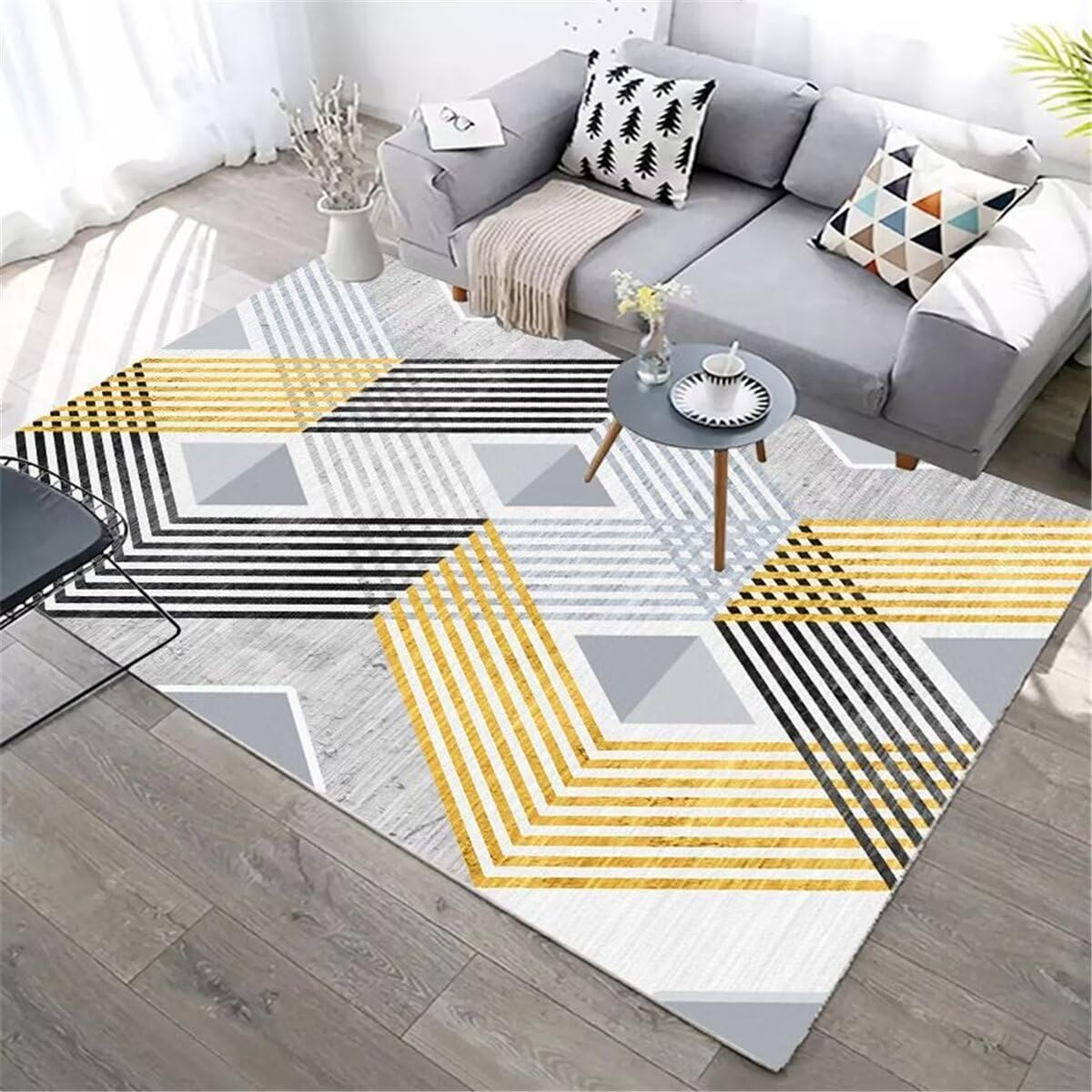 Tapis terrasse extérieur lavable gris et jaune pour éviter les taches en salon