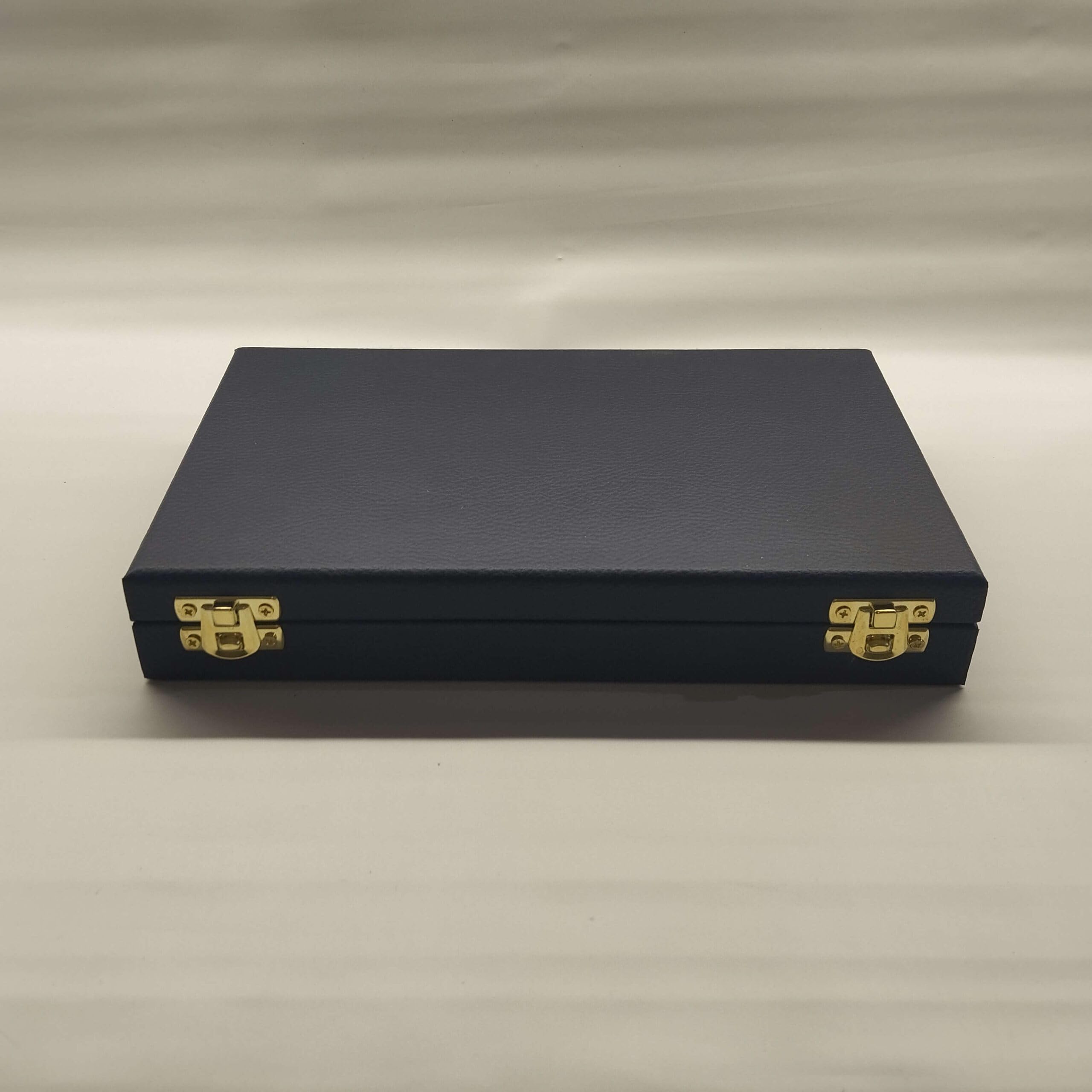 Gablota na Kamienie Szlachetne i Kolczyki, Drewniana Szkatułka z 5 Przegródkami, Wyściółka z Aksamitu, Rękodzieło z Włoch, 25,5 x 14 x 3,5 cm