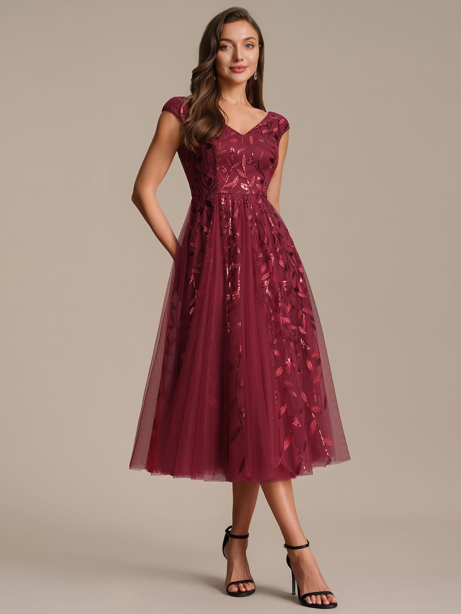 Ever-Pretty Robes d'Invité de Mariage Col en V Manches Courtes Paillette Tulle Midi EG02780