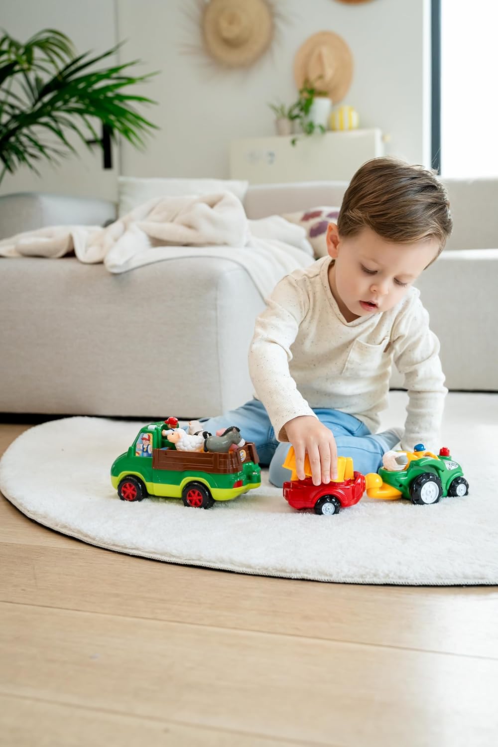 Wow Toys Freddie Farm Truck (6 Piece Play Set), White