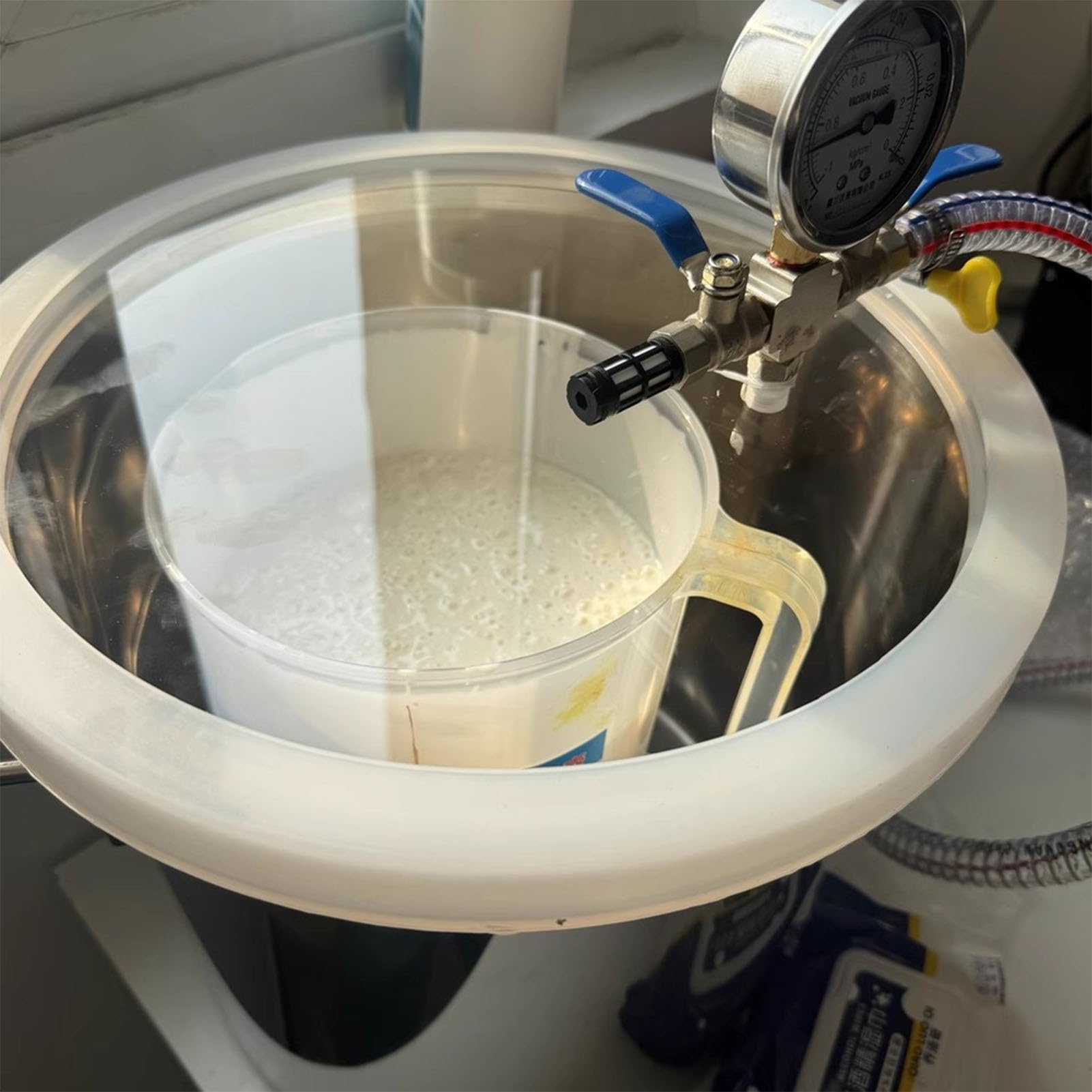 Oracra Vacuum Chamber Epoxy Resin Vacuum Chamber Bubble Remover, Vacuum Tank Pressure Pot with Acrylic Clear Lid, 2/3/5/26 Gallon Degassing Chamber, Without Pump(6 Gallon/21L)