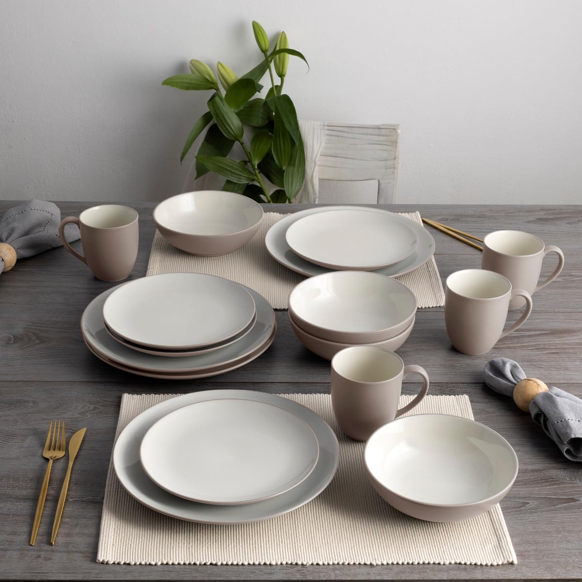 Amazon.com | Noritake Colorwave Sand 16-Piece Coupe Set, Service