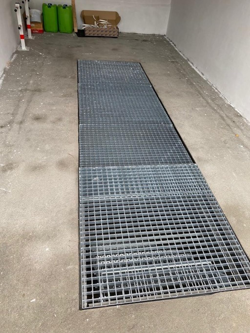 Gitterrost L-800 B-800 mm | 30x2 mm Gitterroststufe verzinkt Lichtgitterrost Podest Treppenstufen