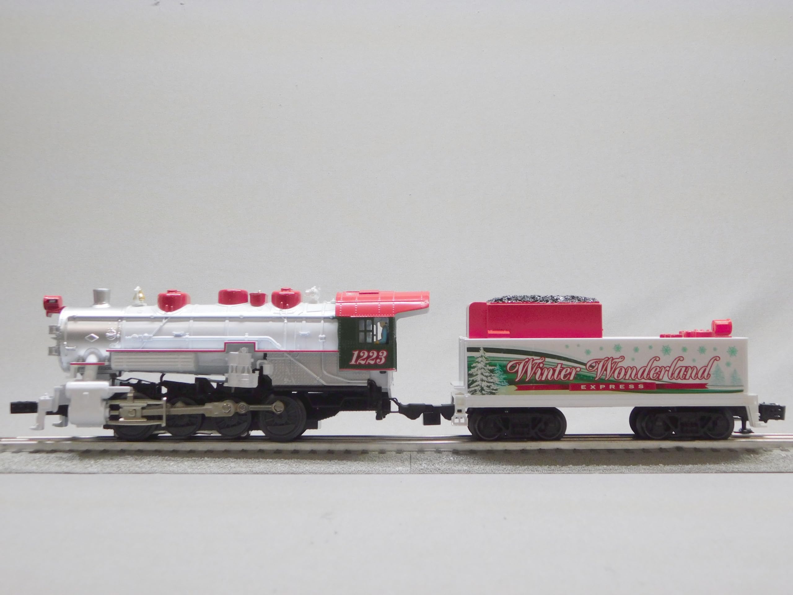 Lionel Winter Wonderland LIONCHIEF STEAM Locomotive Engine O Gauge 2323100-E