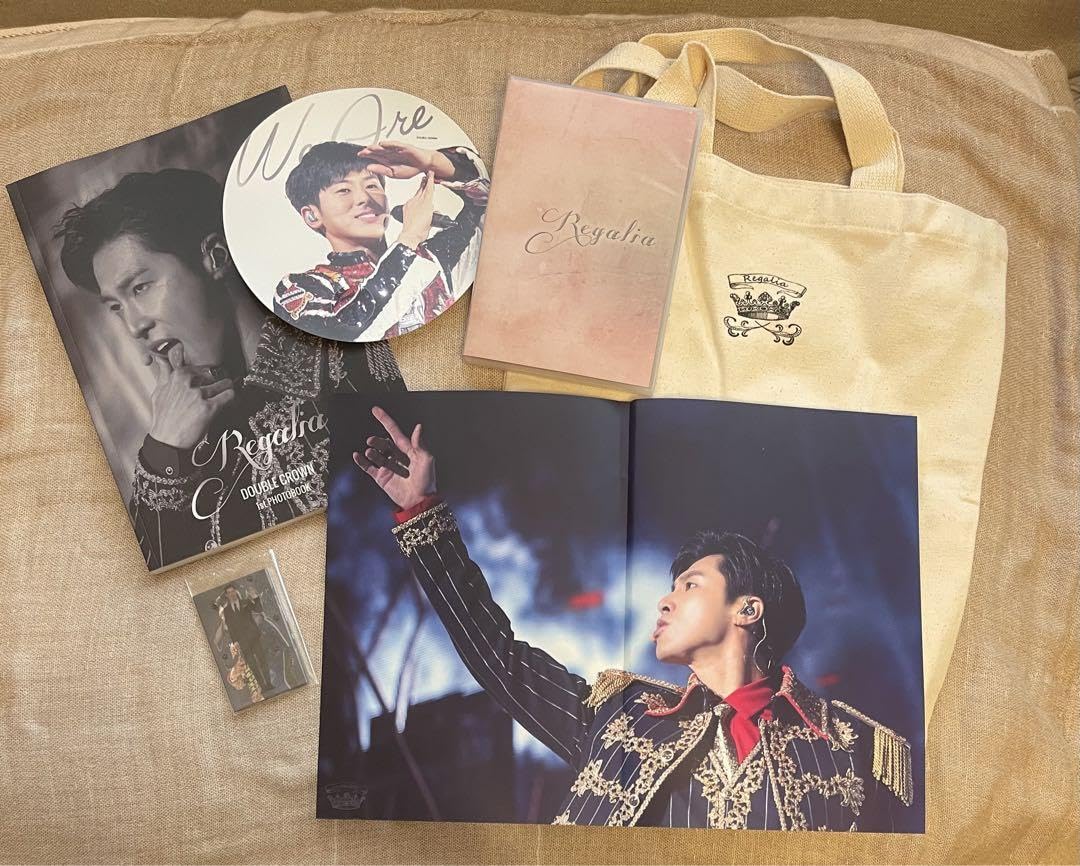 東方神起 ユノ ペンカフェ DOUBLE CROWN 写真集＆DVD