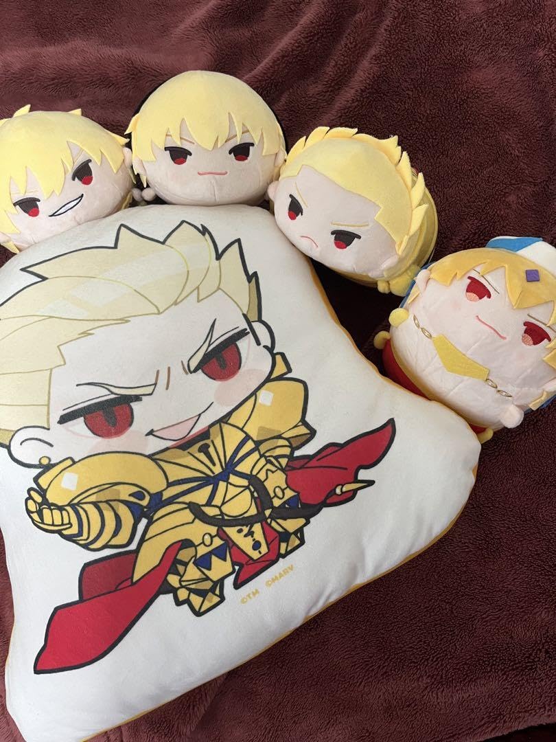 Amazon.co.jp: fate fgo ギルガメッシュ もちマスMS クッション 