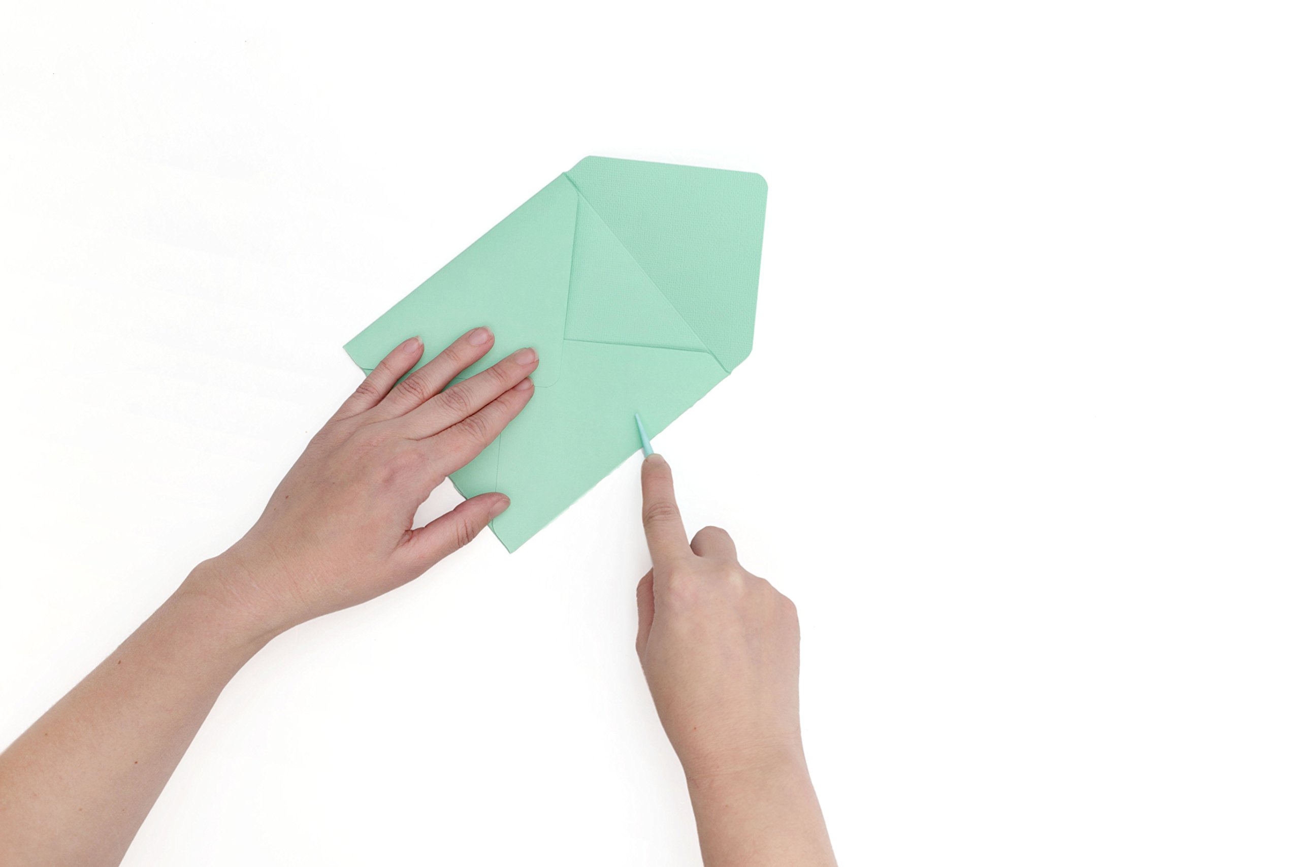 Envelope Punch Board by We R Memory Keepers. The Easiest Envelope Maker