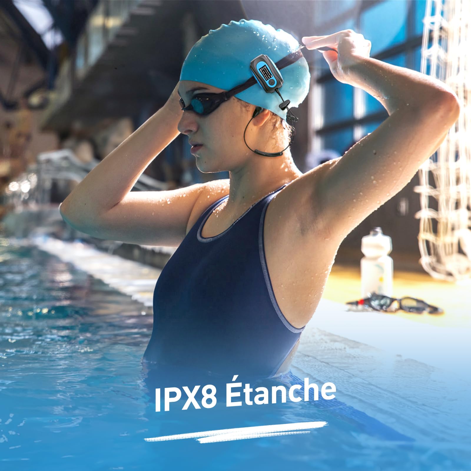 AGPTEK Mp3 Etanche IPX8 avec Clip Ecran Couleur, 8Go Lecteur avec Radio FM HiFi Lossless Baladeur Mp3 pour Natation (Piscine) et Sport, Casque Waterproof et Bouchons d'oreilles Inclus- S07 Bleu