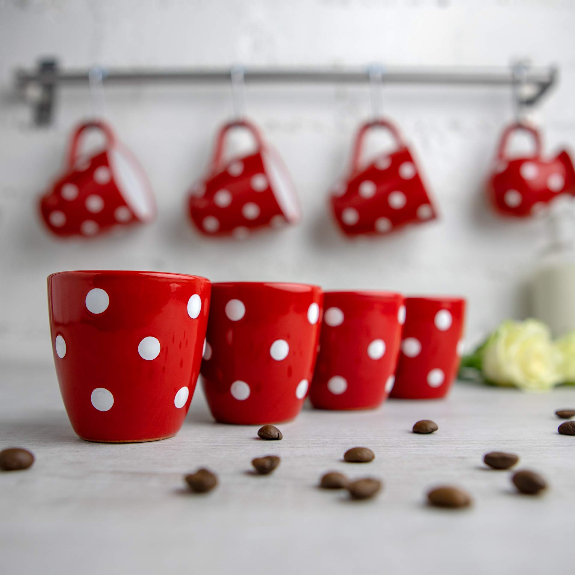 City to Cottage | Ensemble de 4 Tasses à Expresso | rouge à pois blancs en céramique faite et peinte à la main | 60ml