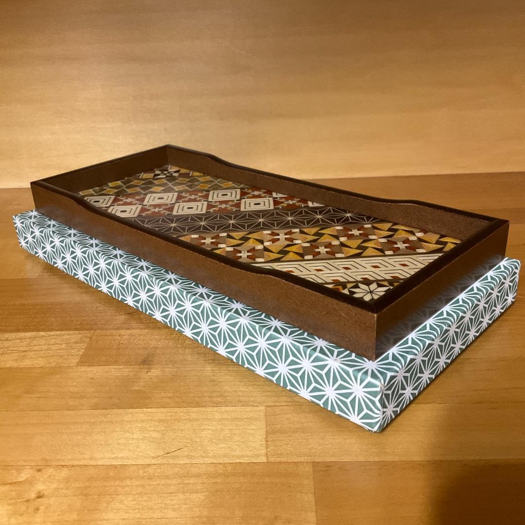 【美品✨】木製トレイ 幾何学模様 箱根寄木細工 Amazon.co.jp: 箱根寄木細工 木製トレイ : ホーム＆キッチン