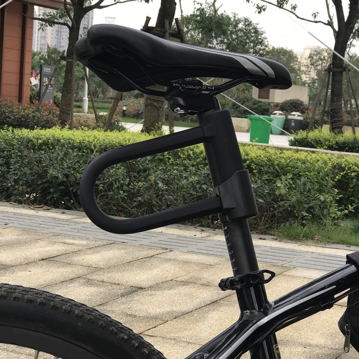 Antivol U Noir pour Vélo et Trottinette, Haute Sécurité | Acier et Abs, 2 Clés de Secours Incluses, Câble Acier pour Verrouillage Renforcé