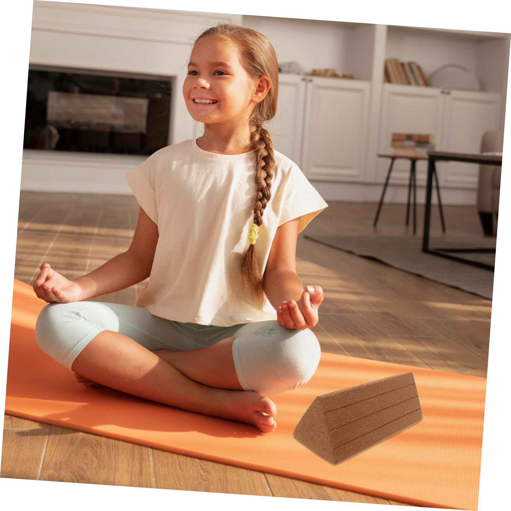 Toyvian Yoga Suaves De Corcho Bloques De Ejercicios Para Estiramiento Yoga y Fitness Bloque Triangular Antideslizante