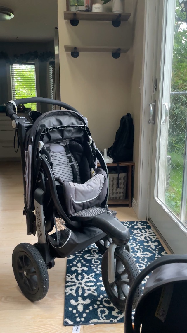 Watch HONEST REVIEW of CHICCO Activ3 Jogger Stroller w Keyfit 30 on Amazon Live