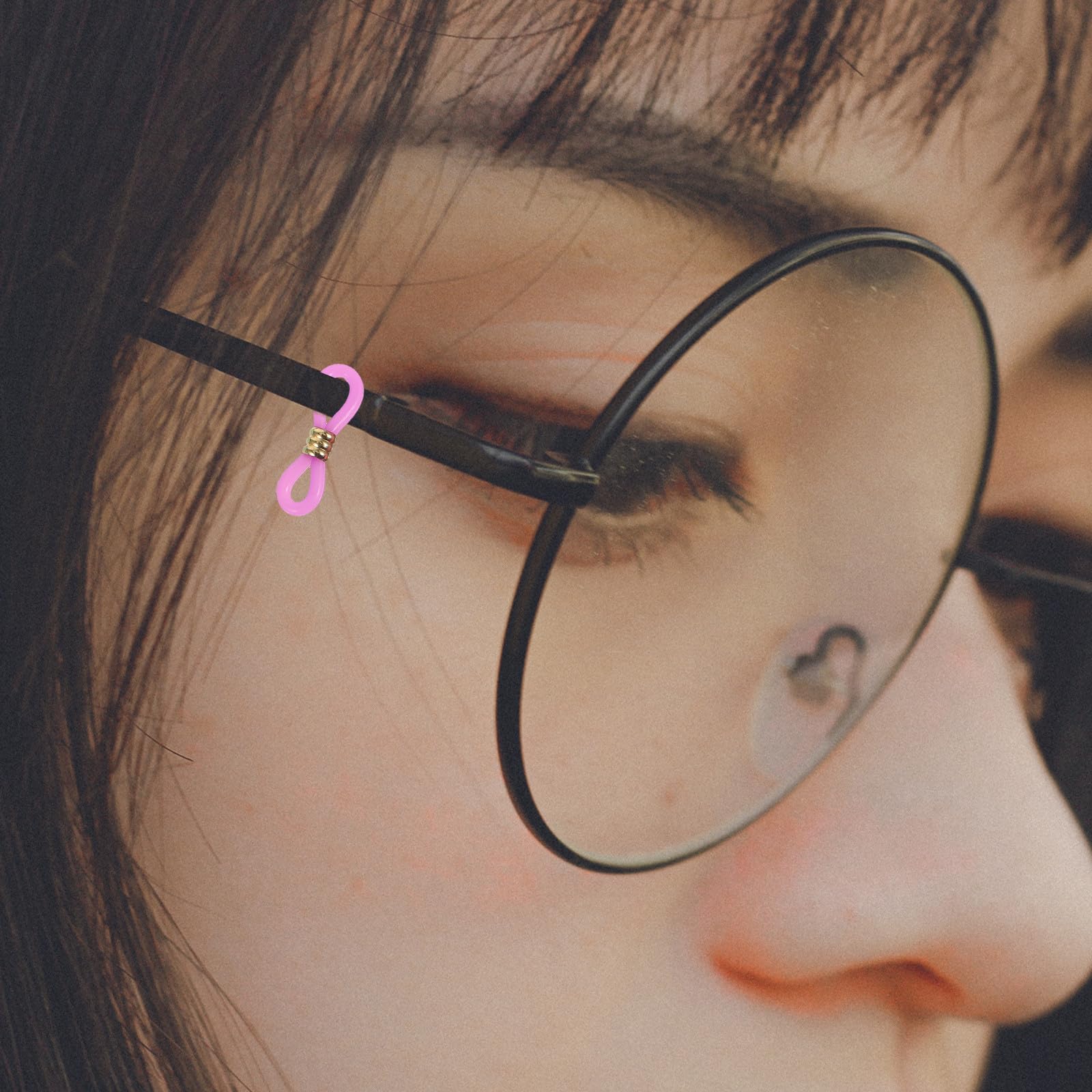 Embouts Antidérapants Connecteurs de Chaîne Réglables et Résistants en Silicone pour Lunettes Couleur Aléatoire Lot de 60 Accessoires pour Sport et Usage Quotidien