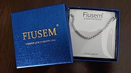 Review Image by Angela H