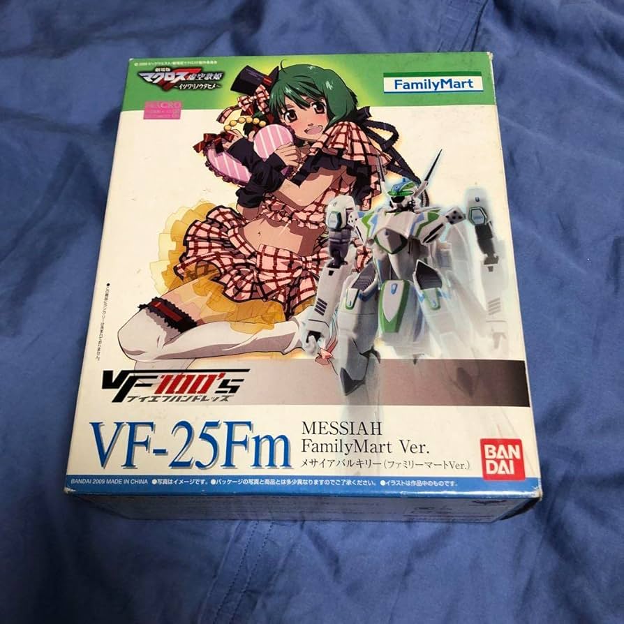 マクロスクルセイド　ファミリーマート・コスモス　メタルver ファミリーマートコスモス メタルverマクロスクルセイド