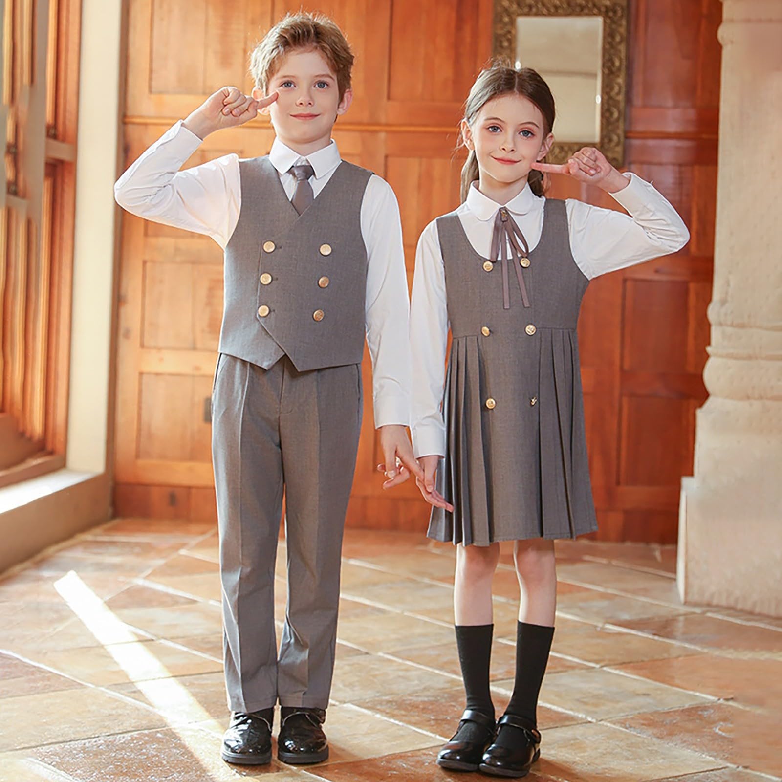 Einschulung Junge Outfit, Elegantes Schuloutfit für Jungen: Weste und Hose