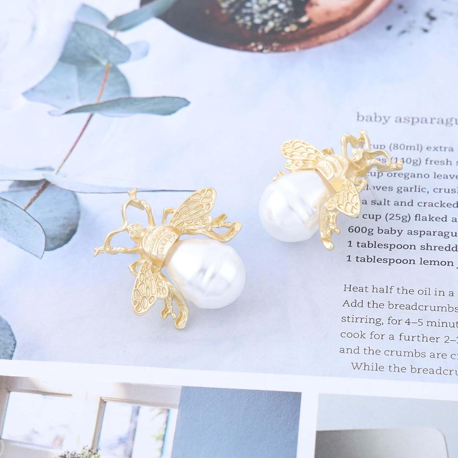 Large Pearl Bee Earrings White Baroque Pearl Earrings Cute Honeybee Stud Earrings Bumble Bee Dangle Earrings Insect Bee Gold Earrings Jewelry for Women - Image 3