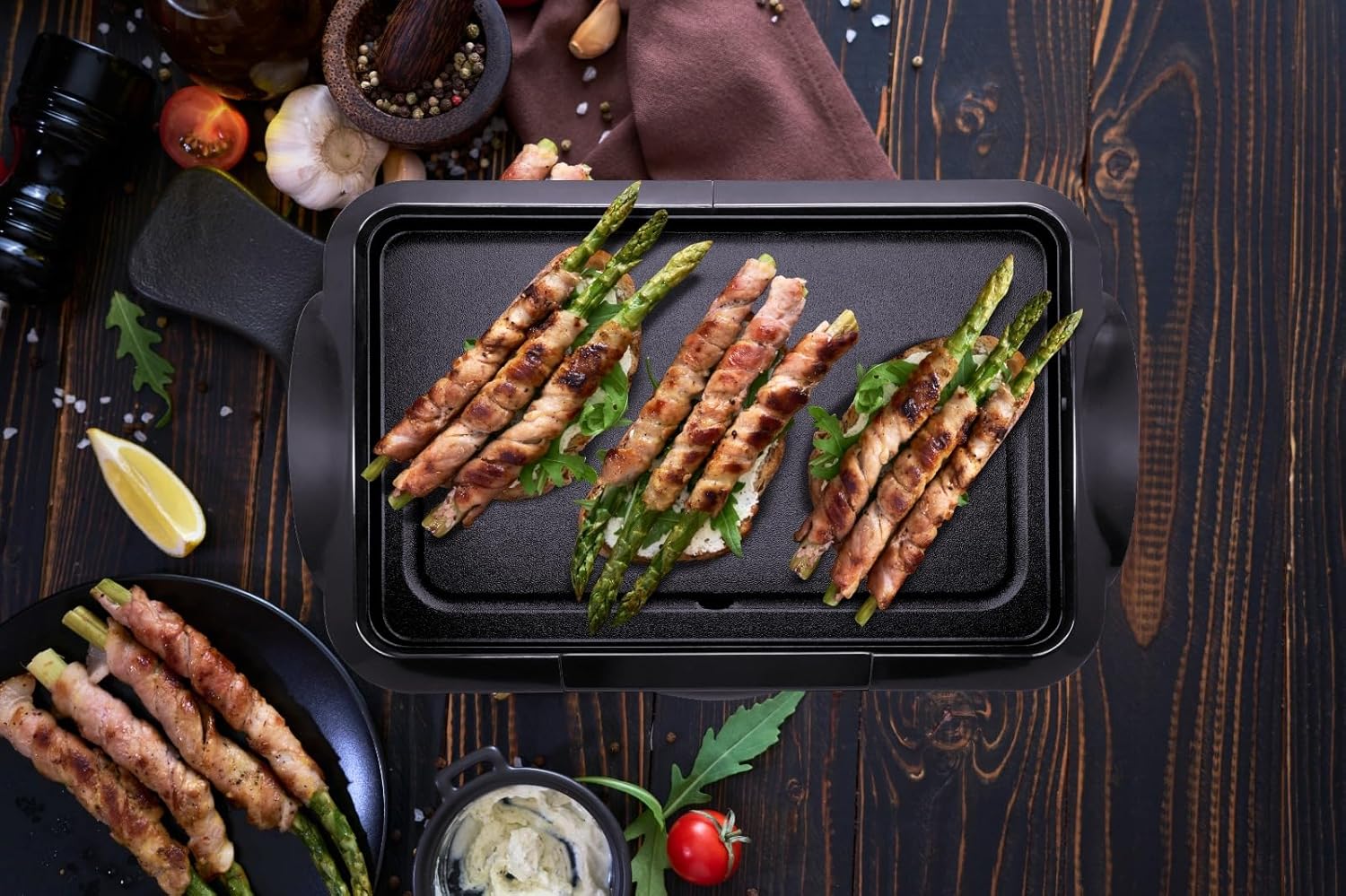 Lumme Electric Griddle with Removable Temperature Control, Immersible Flat Top Grill, Burger, Eggs, Pancake Griddle, Nonstick Easy Clean Cooking Surface, Slide Out Drip Tray, 10 x 16 Inch