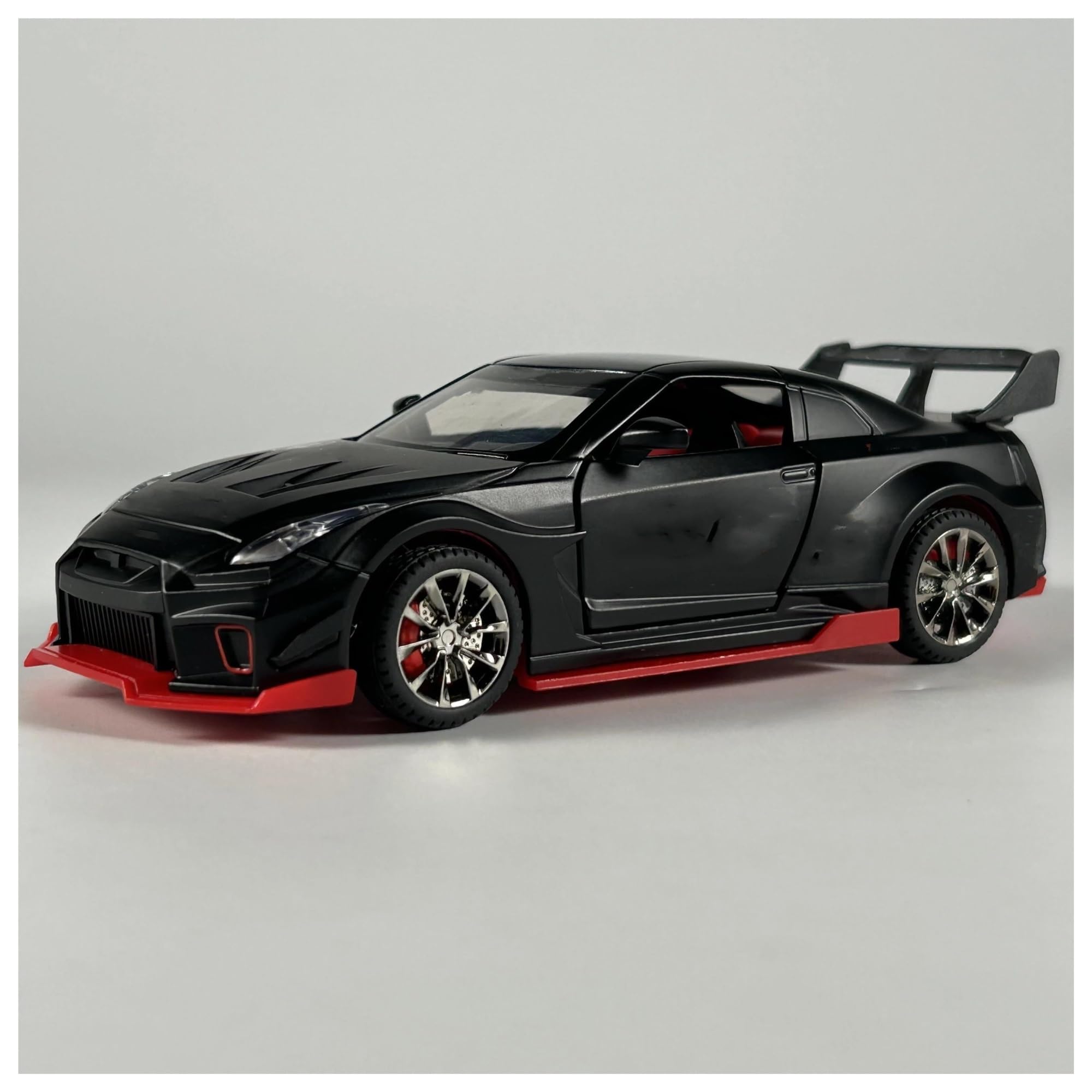 Onaic Black Diecast Model For Nissan Gtr Csr2 Diecast Model Car