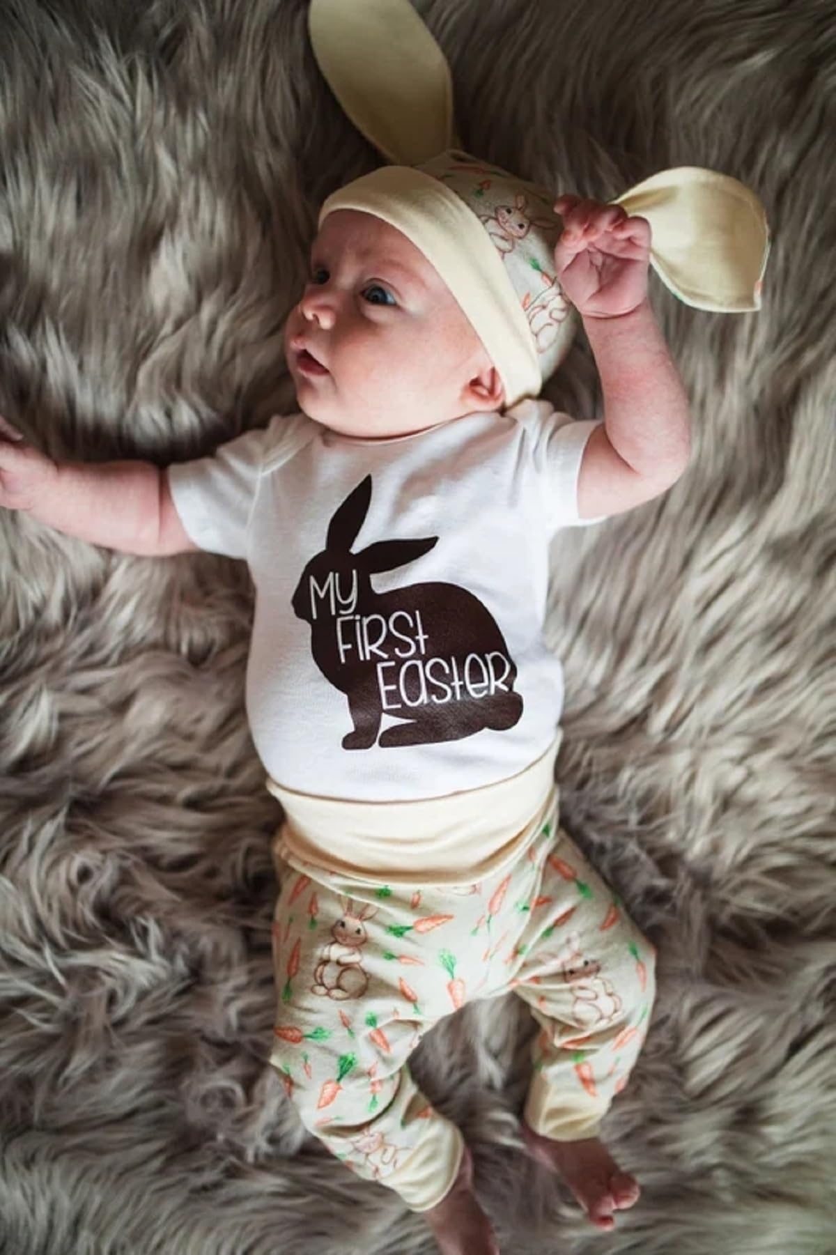 VSQWLZT My 1st Easter Outfits Infant Baby Boy Short Sleeve Romper Bunny Onesie + Pants + Hat 3Pcs Clothes Set (White Bunny, 3-6 Months)