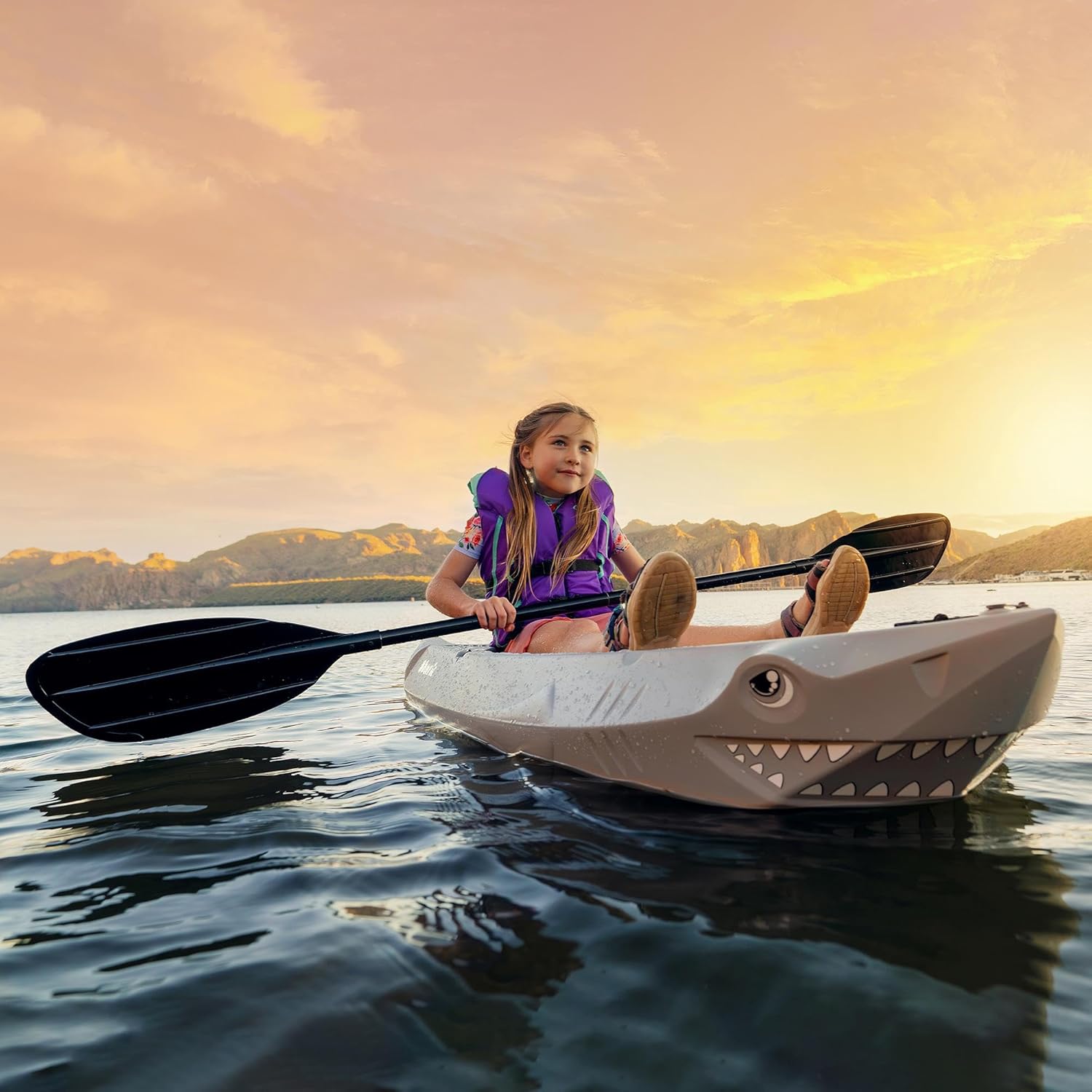 Lifetime Lifetime Shark Youth Kayak with Paddle