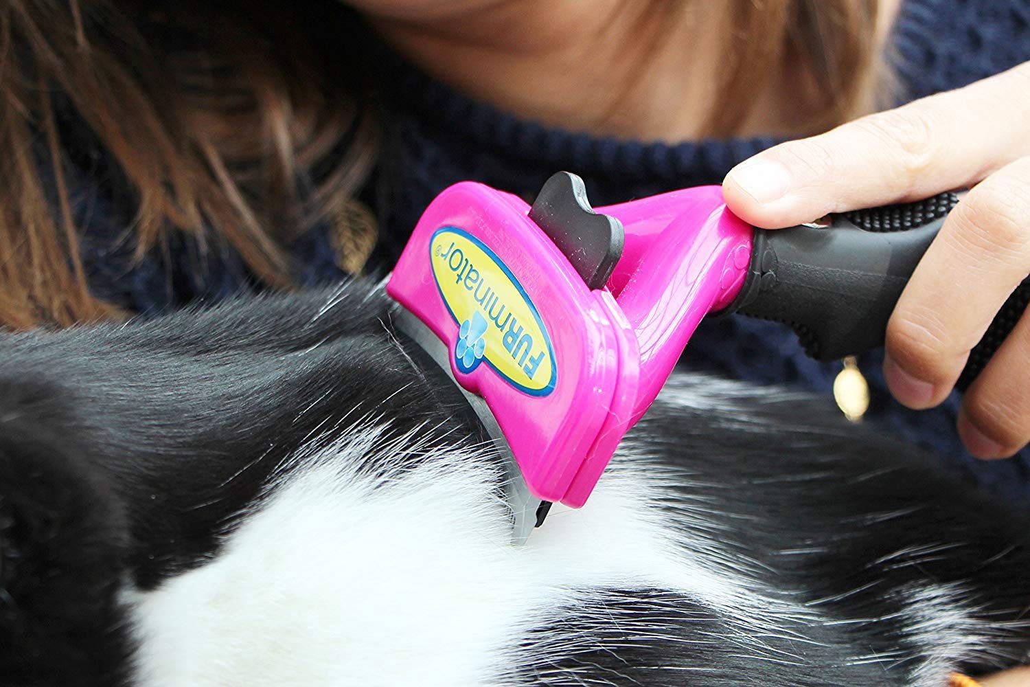FURminator FURflex szczotka do pielęgnacji sierści dla małych kotów, narzędzie deShedding do usuwania podwełny, rozmiar S
