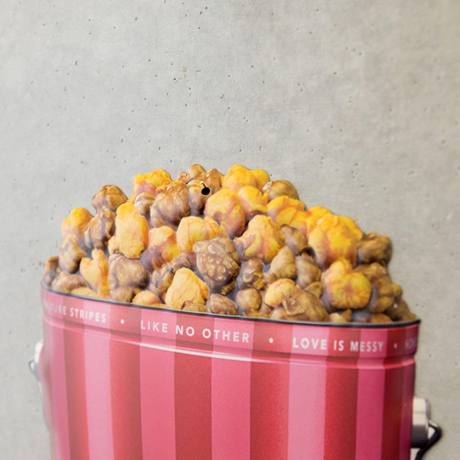 Akizuki Boeki Antique Embossed Plate Garrett Popcorn Shops (Popcorn Shops) Garrett Popcorn Shops W9.1 x H11.8 inches (W23 x H30 cm) HLHT24393B