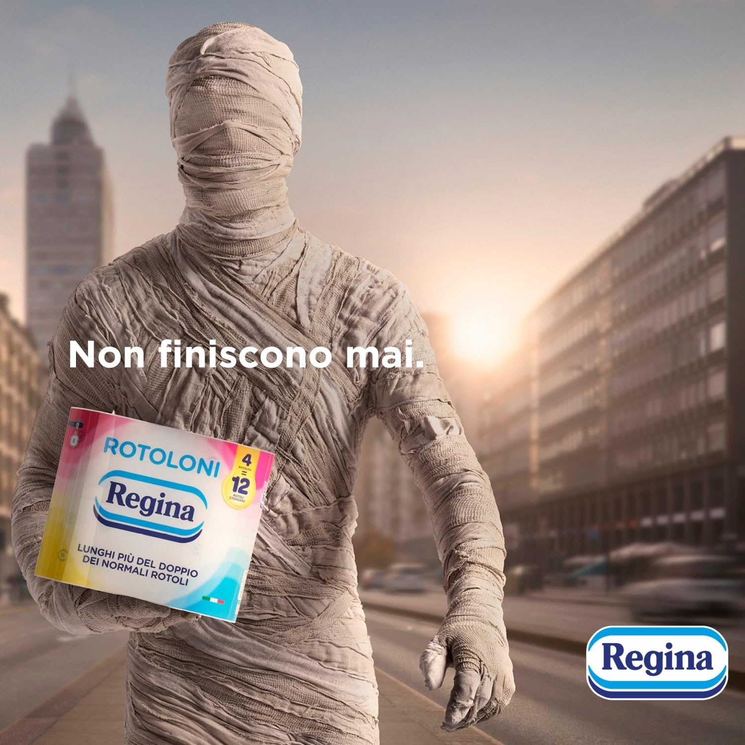 Rotoloni Regina - 42 Maxi Rotoli di Carta Igienica, 500 Fogli a 2 Veli, Lunghi Più del Doppio dei Normali Rotoli, Confezione 50% in Plastica Riciclata, Carta 100% Certificata FSC
