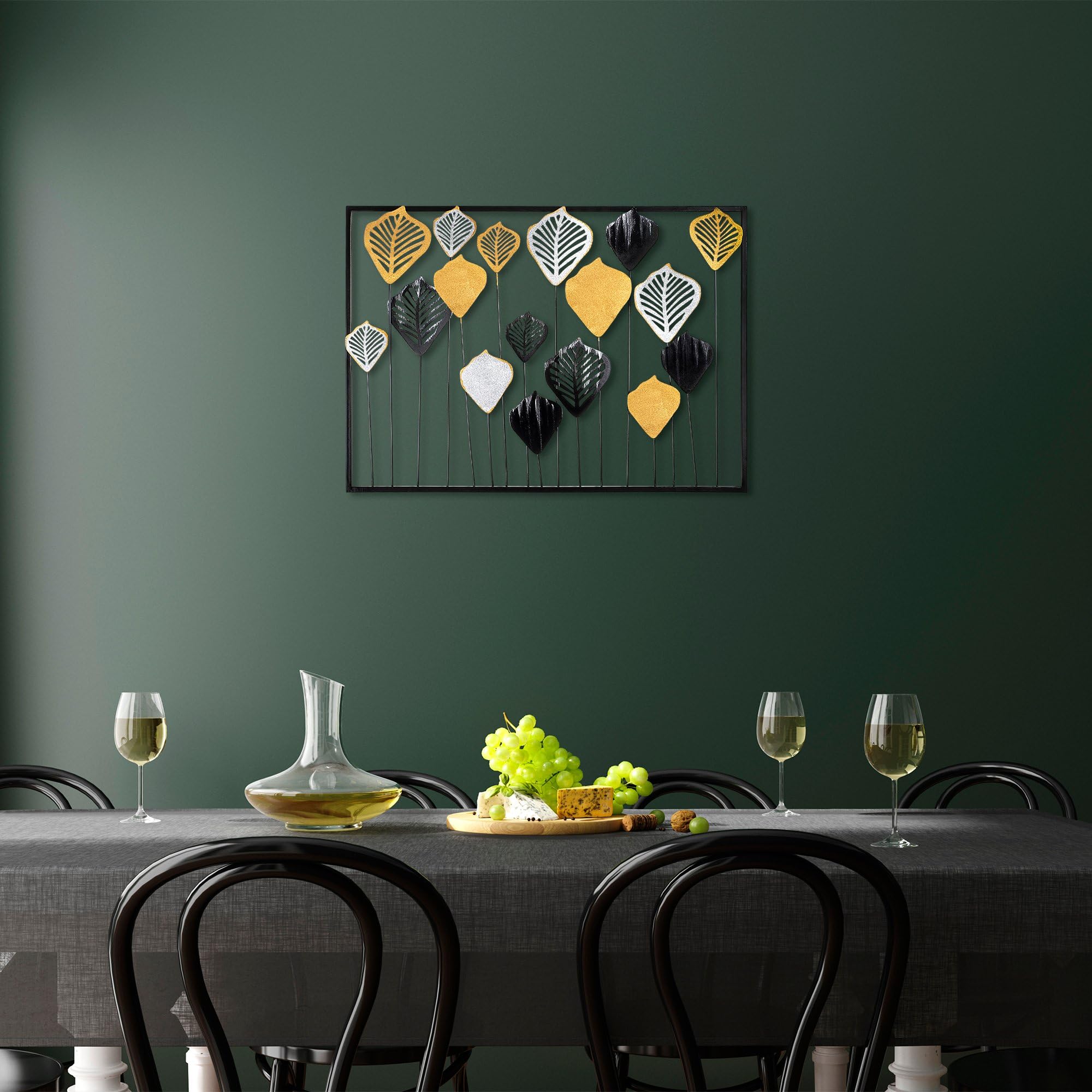 Handmade Decorative Metal Wall Accessory, 50 x 70 cm, 100% Metal (1.5 mm), Unique Hand-Painted Design, Perfect for Home Decor, Lightweight 1,628 kg