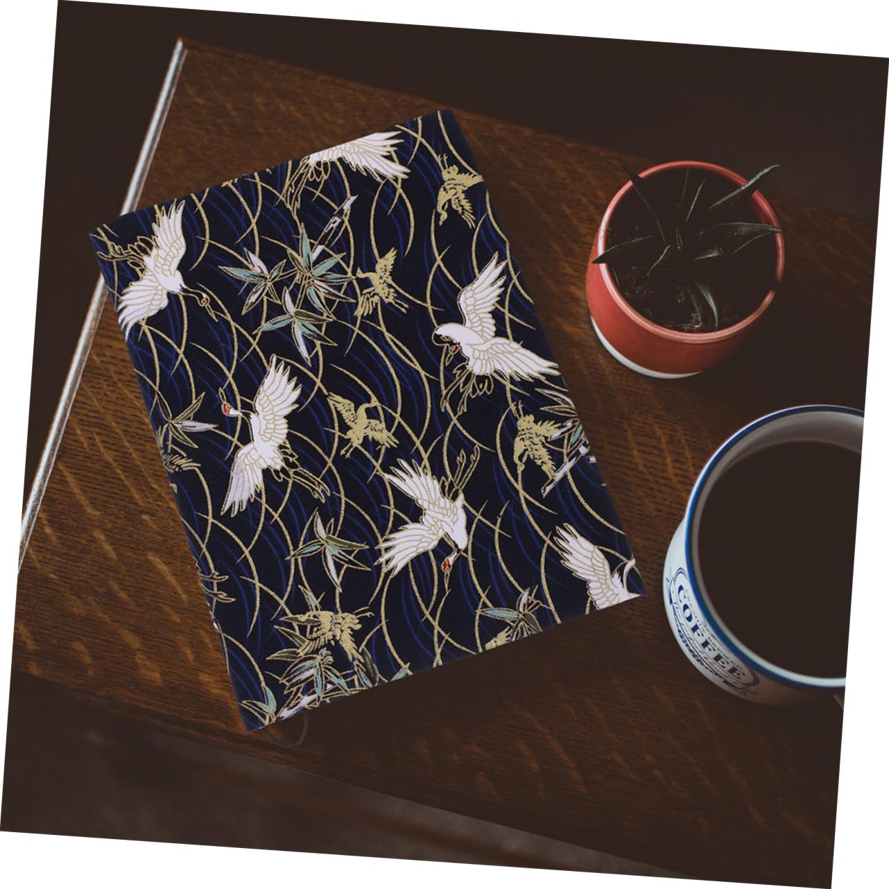 4 Pezzi Copertina Decorativa per Libri Premium Maniche Protettive per Libri Quaderni e Resistente Graffi e Strappi Facile Utilizzare Elegante per Studenti e Amanti Della