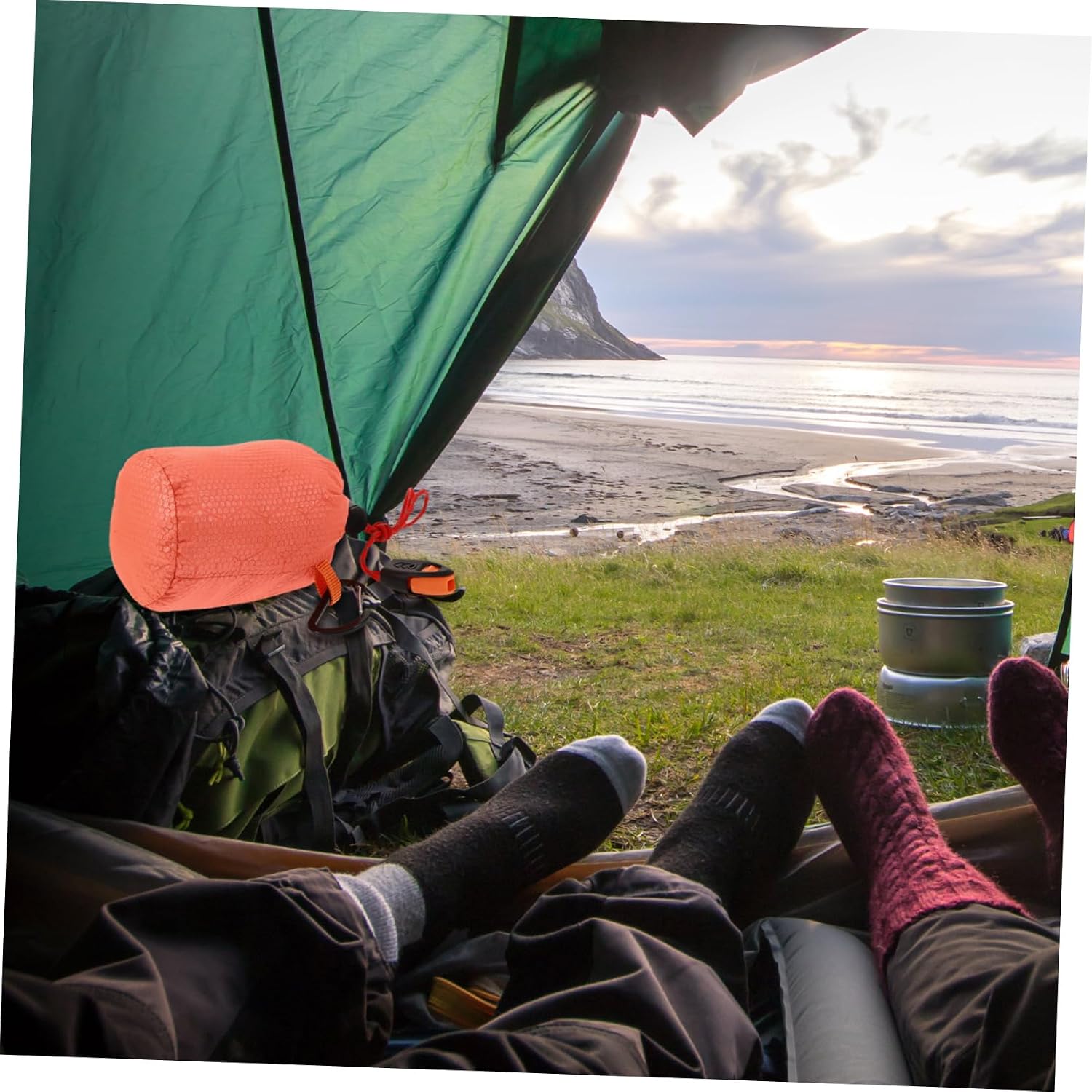 Sosoport Emergency Sleeping Bag Drawstring Bag Thermal Insulation Lightweight and Portable for Camping Hiking Outdoor Survival and Emergency Use