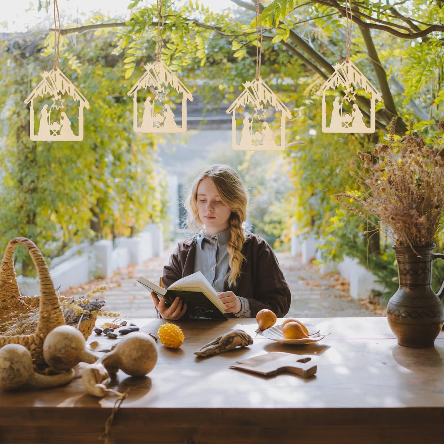 Sewroro 20pcs Nativity Wood Chips, Wooden Nativity Scene Ornaments Unfinished Blank Celebrate The Birth of Jesus Shape Cutout for DIY Crafts Christmas Party Decor - Image 9