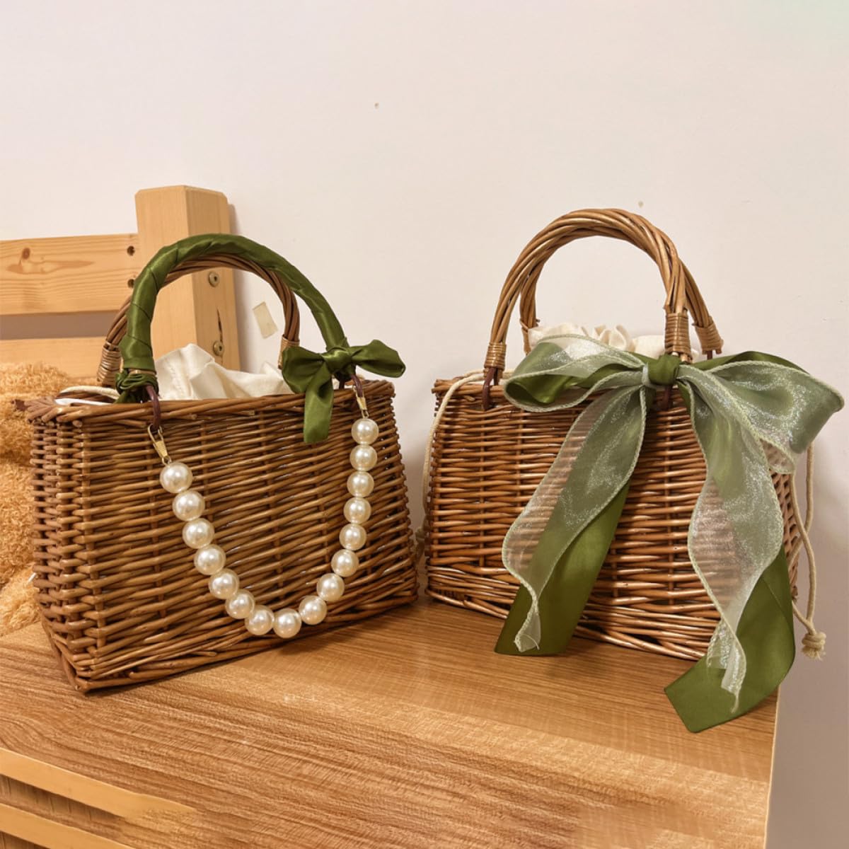 Borsa da Spiaggia Intrecciata in Vimini Catena di Perle e Nastro, Capiente e Leggera, lo Shopping e Uscite Estive