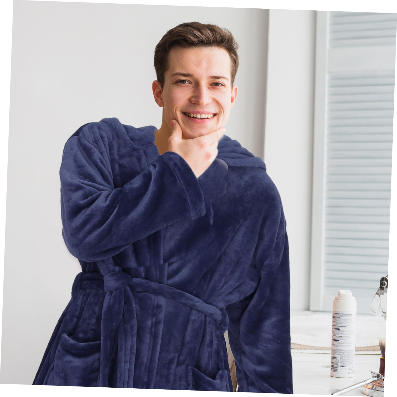 FOMIYES Bata de Baño para Hombre con Capucha Larga y Espaciosos de Poliéster Diseño Clásico y Holgado para Ducha y Casa
