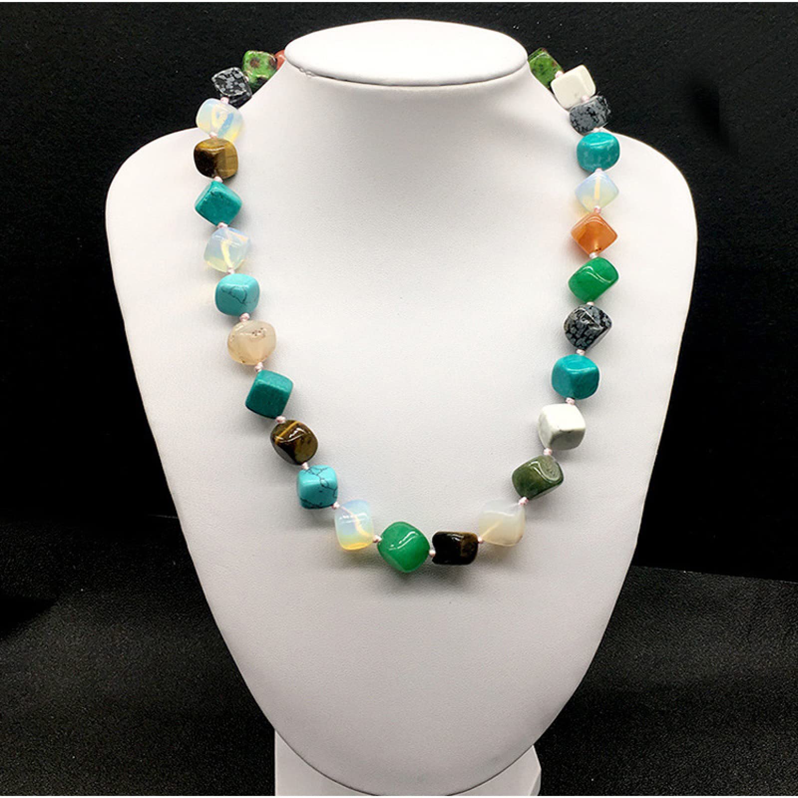 Amazon.co.jp: ロングネックレススクエアナチュラルストーン