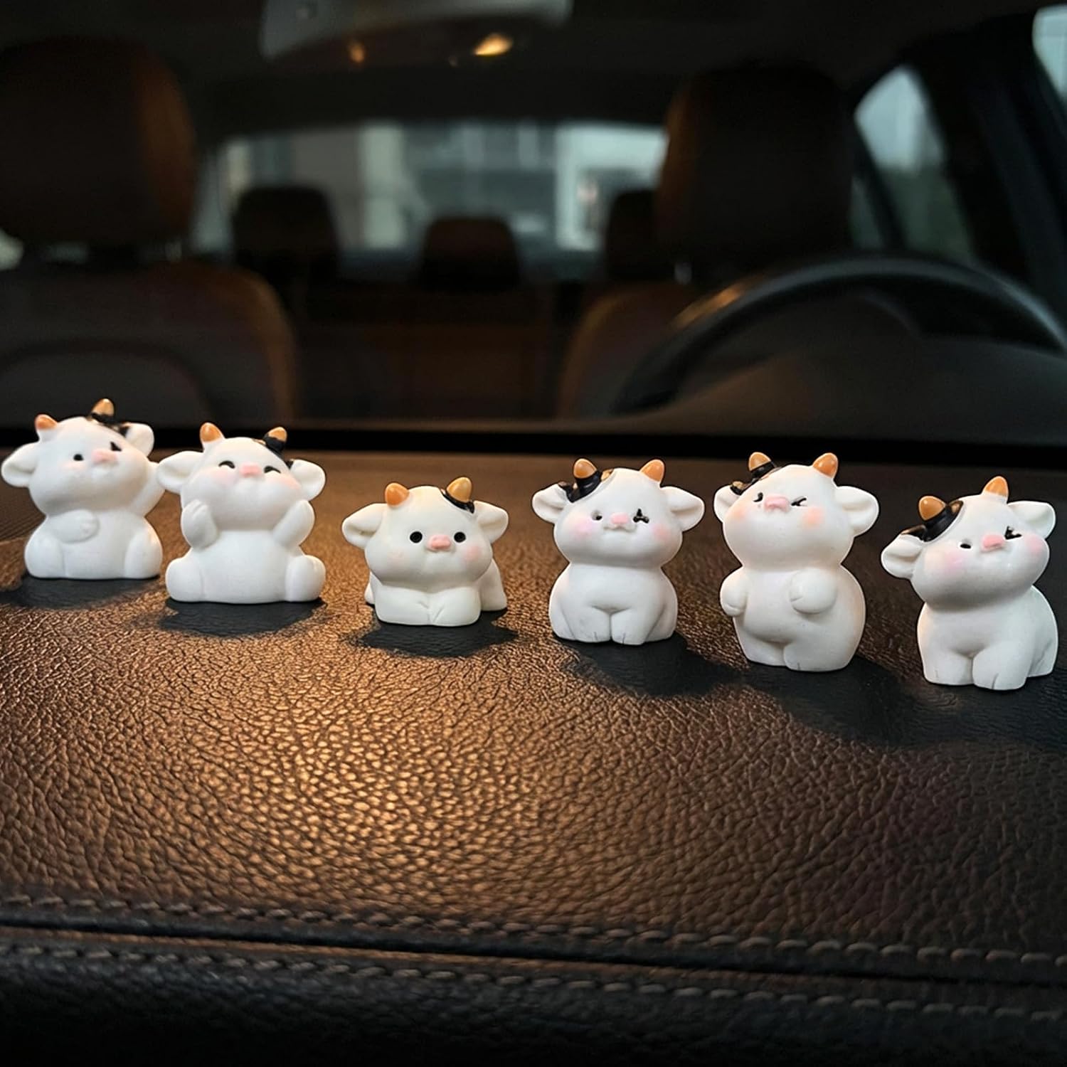 6 Pcs Mini Cows Car Accessories Cow Print Dashboard Decorations Rear View Mirror Ornaments Cute Cars Decor Funny Cartoon Figurine Cars Interior Accessories for Women Men