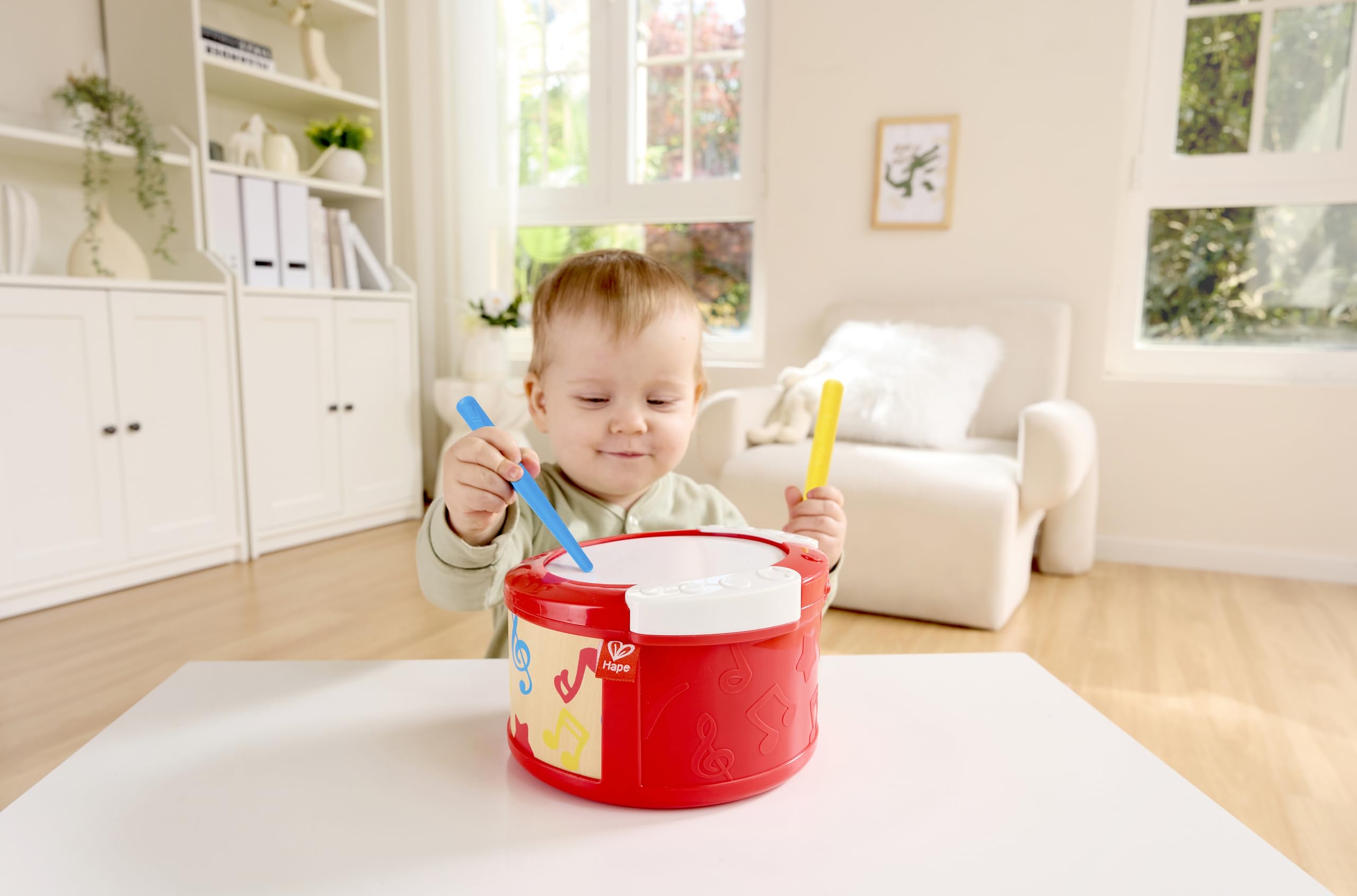 Hape Musikinstrumente Set Kinder, DJ Mischpult mit Trommel und Mikrofon, Musikspielzeug Holz für Kleinkinder