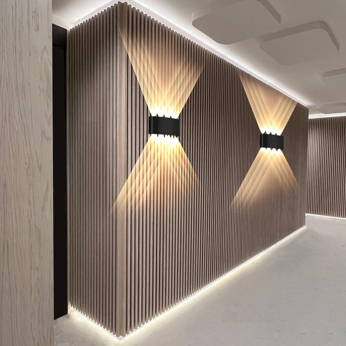 8W Moderno Lampada da Parete, Nero LED Alluminio Applique da Parete, Bianco Caldo 3000K Up Down Applique per Camera Soggiorno Corridoio, 2 Pezzi