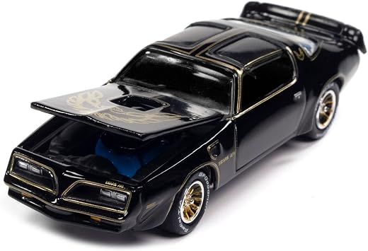 Johnny Lightning - Trivial Pursuit 1977 Pontiac Trans Am w/Poker Chip