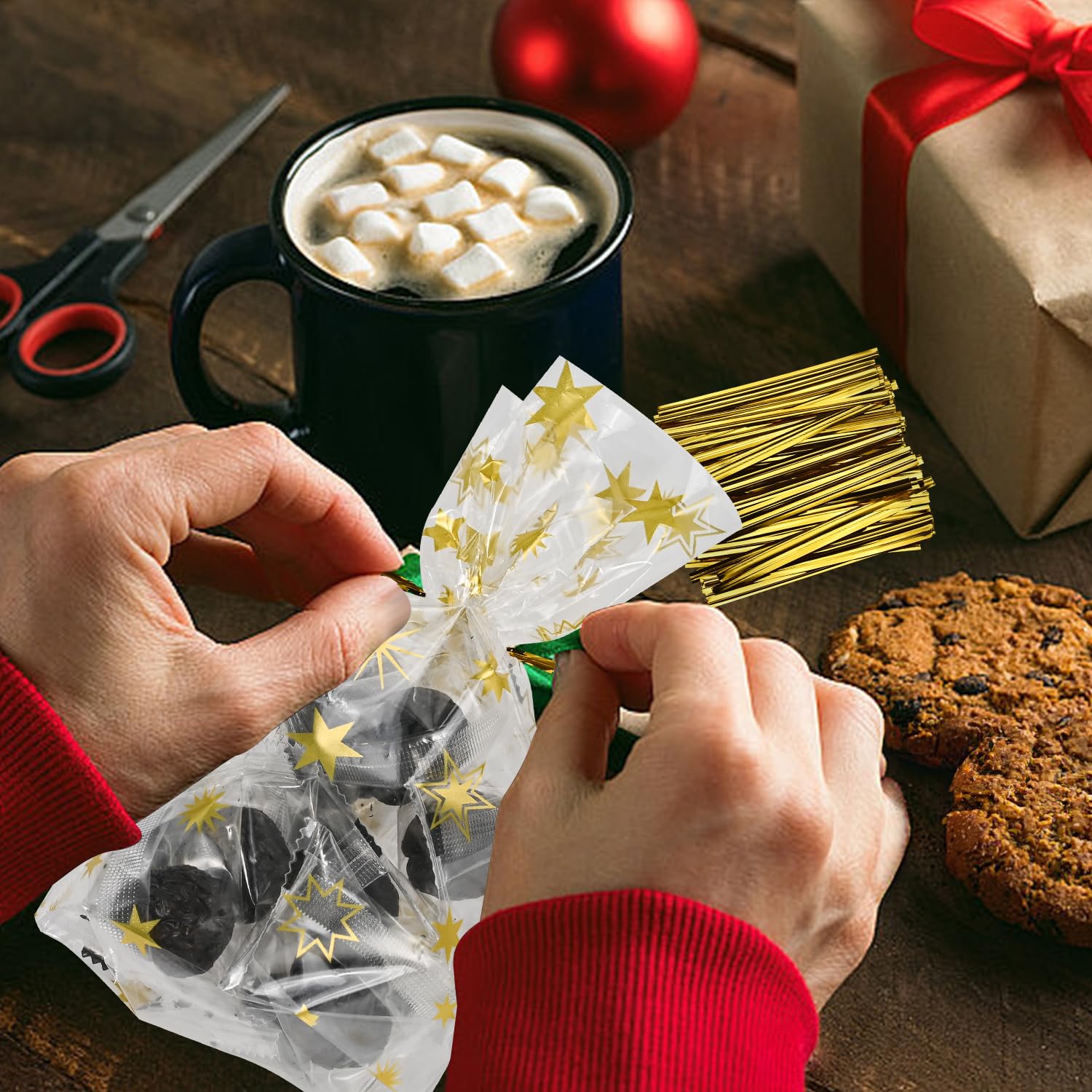 Kieswan 100 sacchetti per biscotti di Natale, in cellophane a forma di fiocco di neve, 12,8 x 27 cm, sacchetti trasparenti per caramelle, cioccolatini
