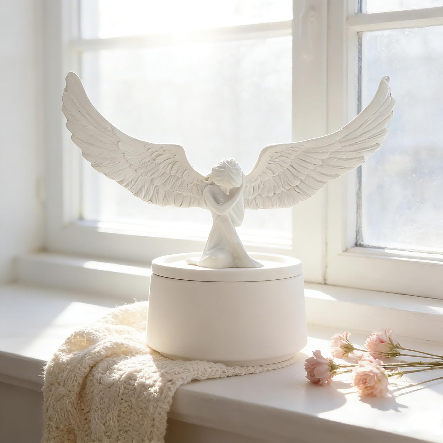 White Angel Wings Funeral Cremation Urn,Guardian Angel Keepsake Small Urn,Angel Wings Urn for Ashes,Beautiful Medium Urns for Ashes for Women Men for Burial Decoration Urns