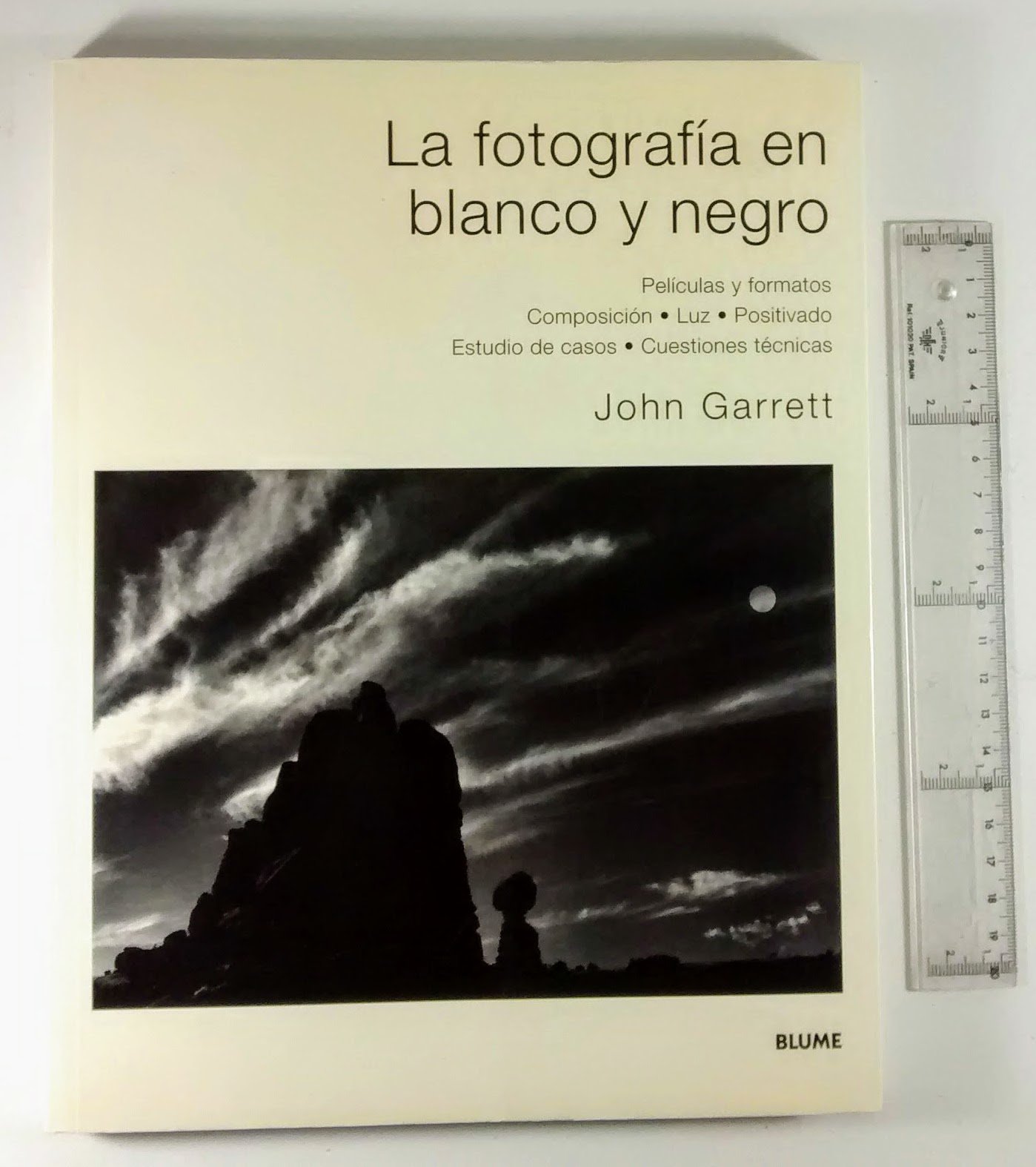 FOTOGRAFIA EN BLANCO Y NEGRO (FOTO CINE VIDEO)