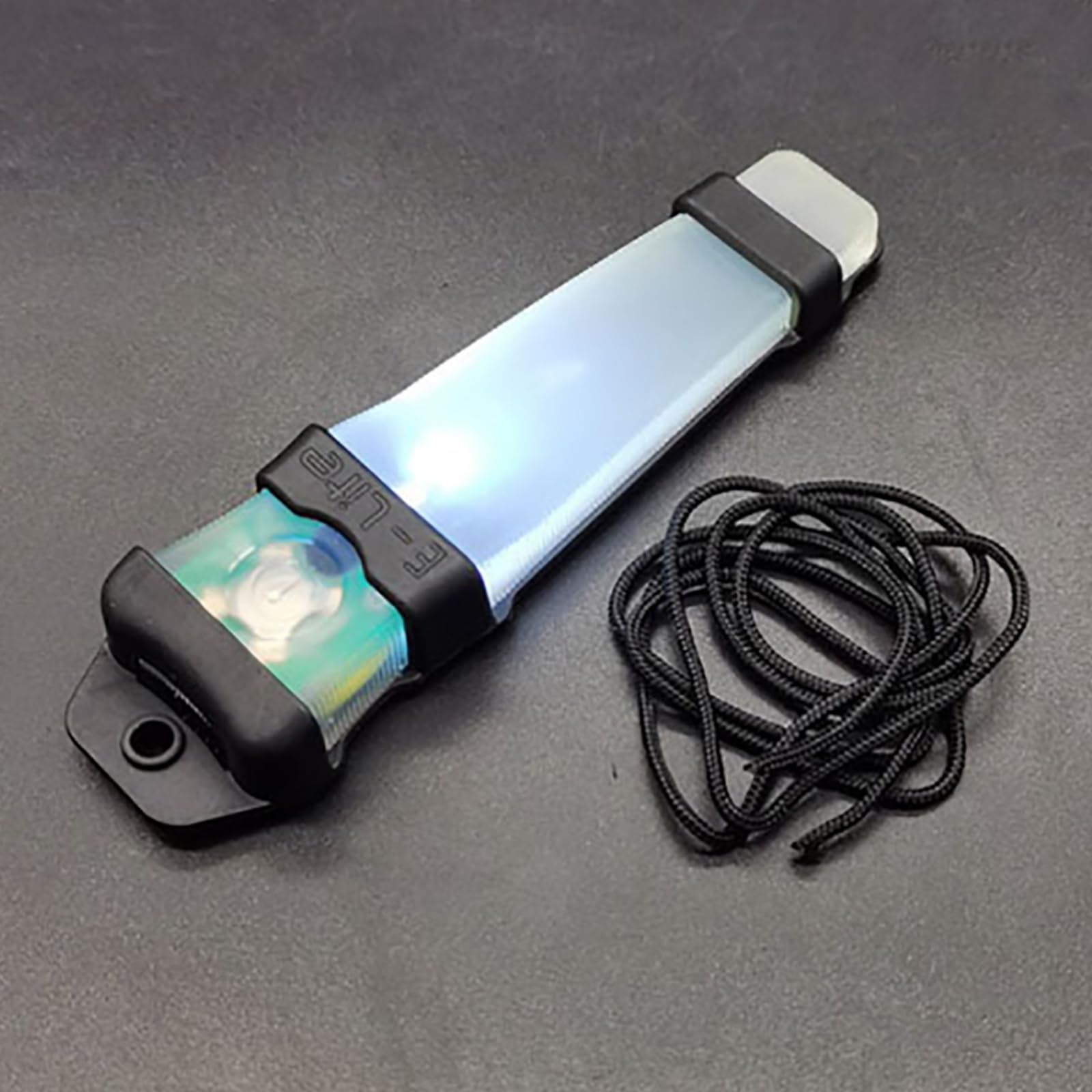 Tacticals - Luz intermitente para casco al aire libre, caza, supervivencia, luz de marcador de identificación personal