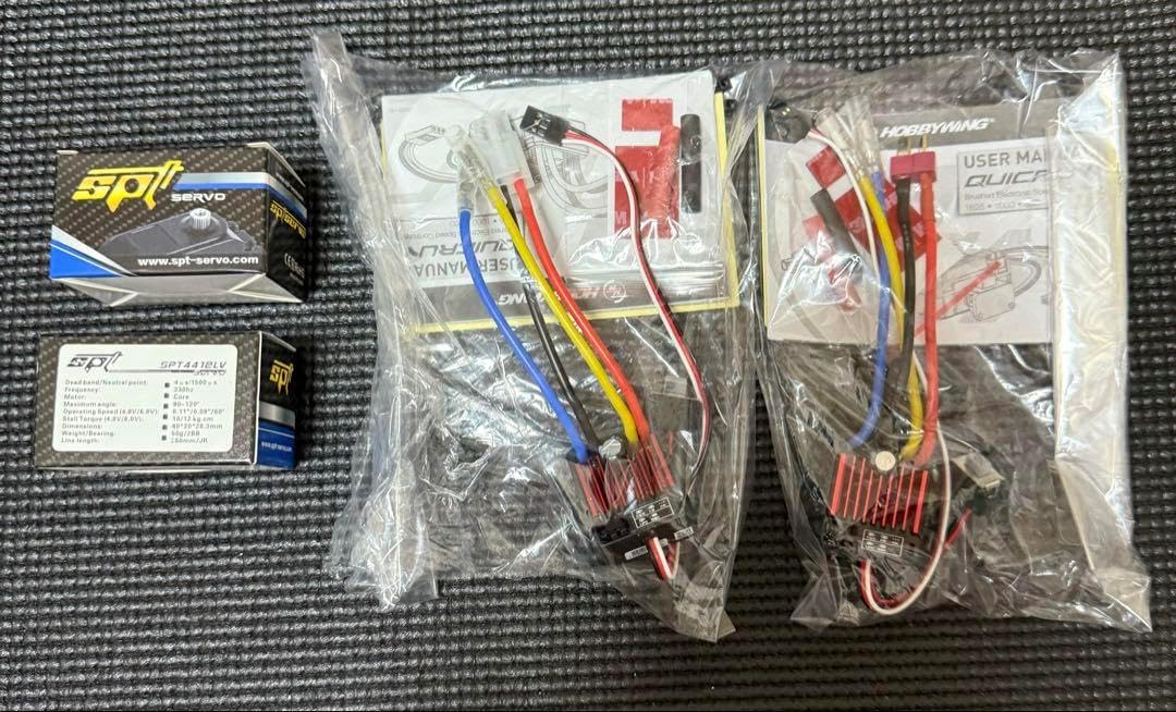 ホビーウイング 1060 ロープロサーボ HOBBYWING QUICRUN 1060 BRUSHED