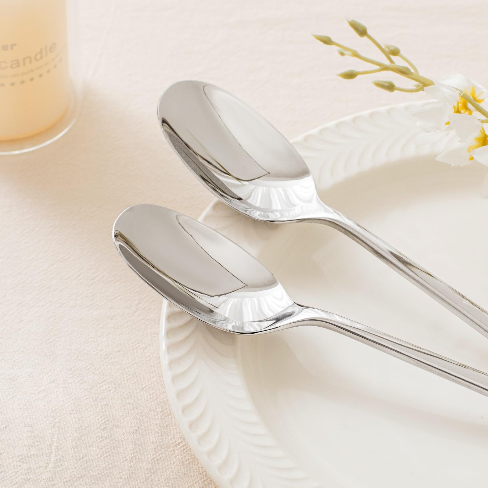 KINGSTONE Esslöffel-Set, 16-teilig, Bestecklöffel, Premium-Edelstahl-Löffel, hochglanzpoliert und spülmaschinenfest, Verwendung für Küche, Zuhause, Hochzeit, Party