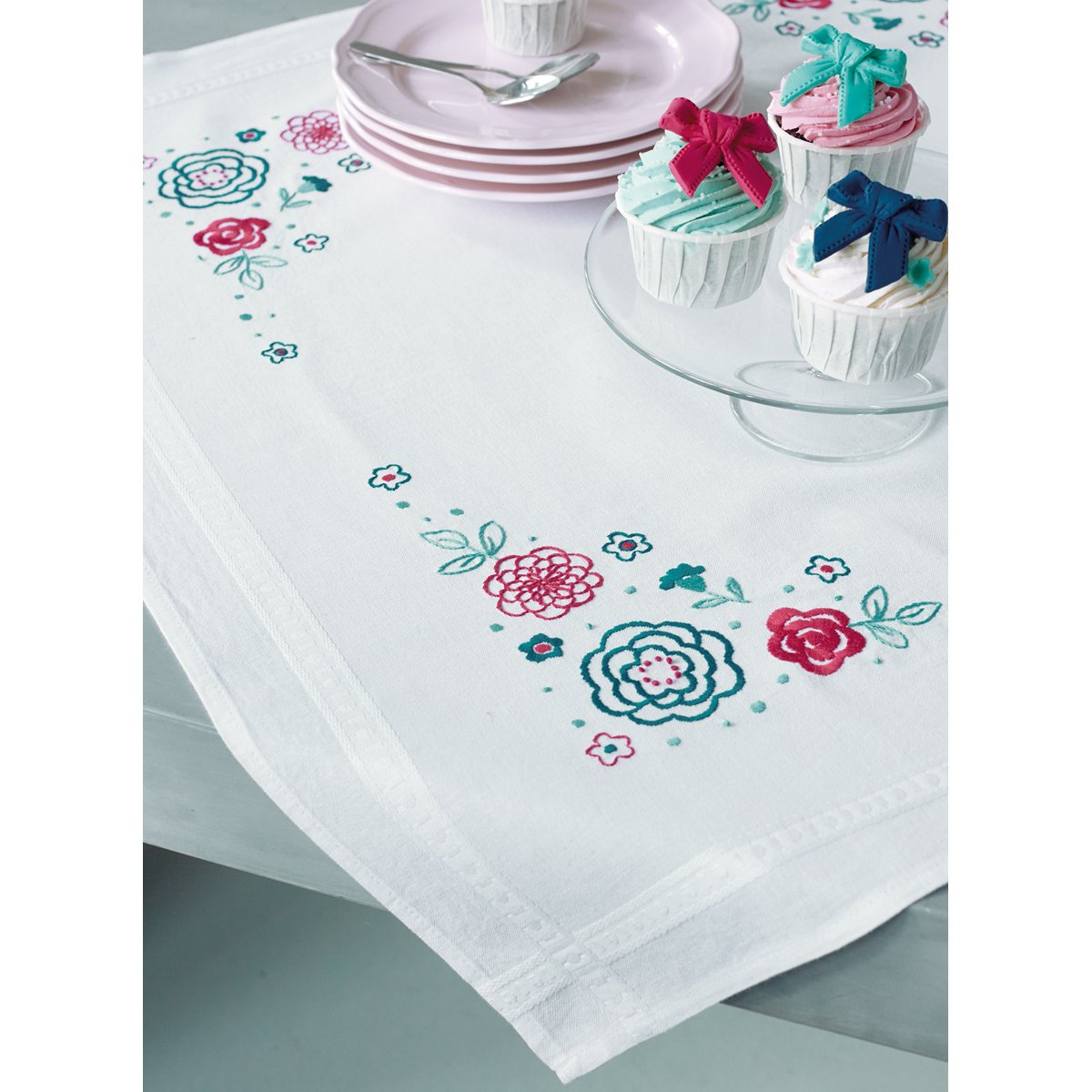 Embroidery Stamped Tablecloth EMBROIDERY & ORIGAMI