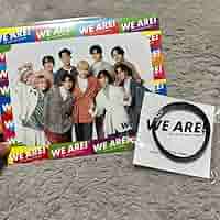 SnowMan めめらうWE ARE！ ラバーバンド 写真付き 計 12点 SnowMan めめらうWE ARE！ ラバーバンド 写真付き 計 12点