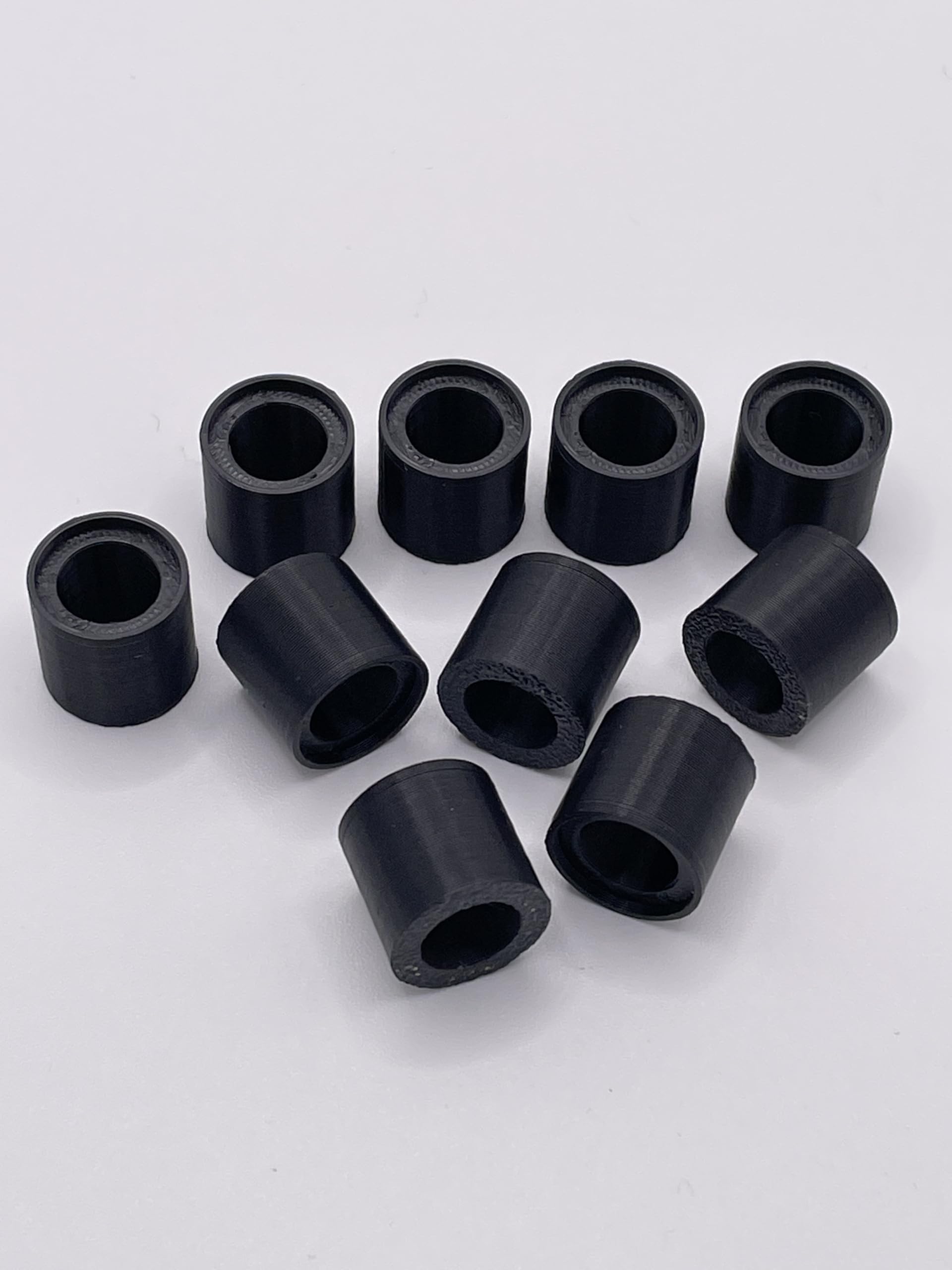 Pieza de repuesto apta para muchas ventanas de techo Velux. Contenido: 10 manguitos deslizantes. Rodamientos deslizantes. Anillos de bisagra